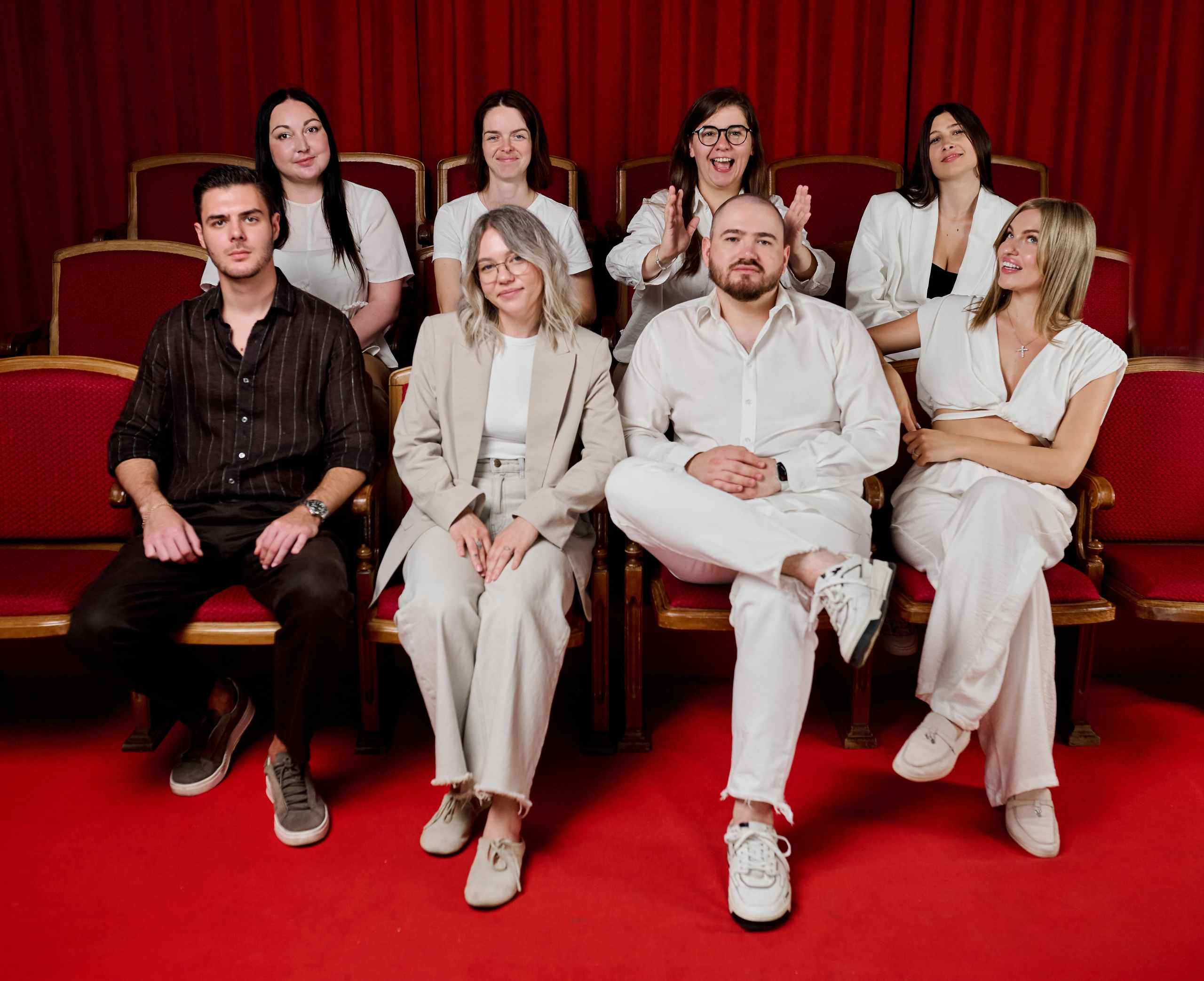 Корпоративні бізнес-портрети співробітників — фотозйомка для сайту. Фотограф Київ – Репортаж, Події | Павленко Віктор