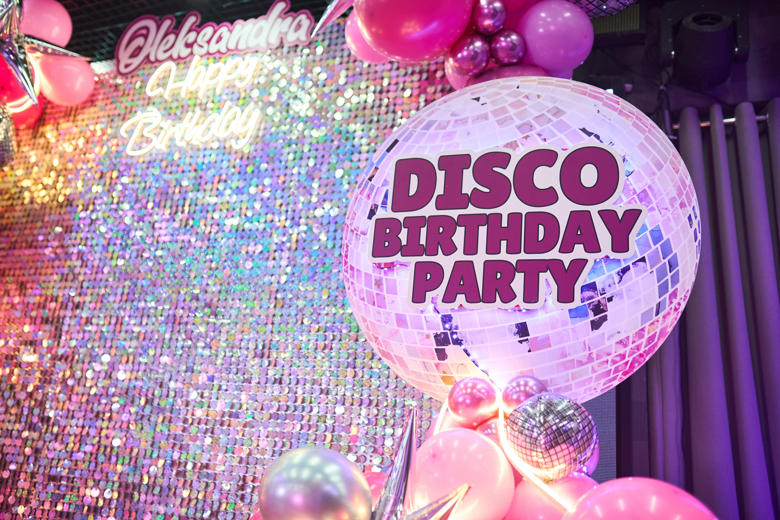 Фотосесія дитячого дня народження у стилі диско-вечірки – яскраві фото свята. Фотограф Київ – Репортаж, Події | Павленко Віктор
