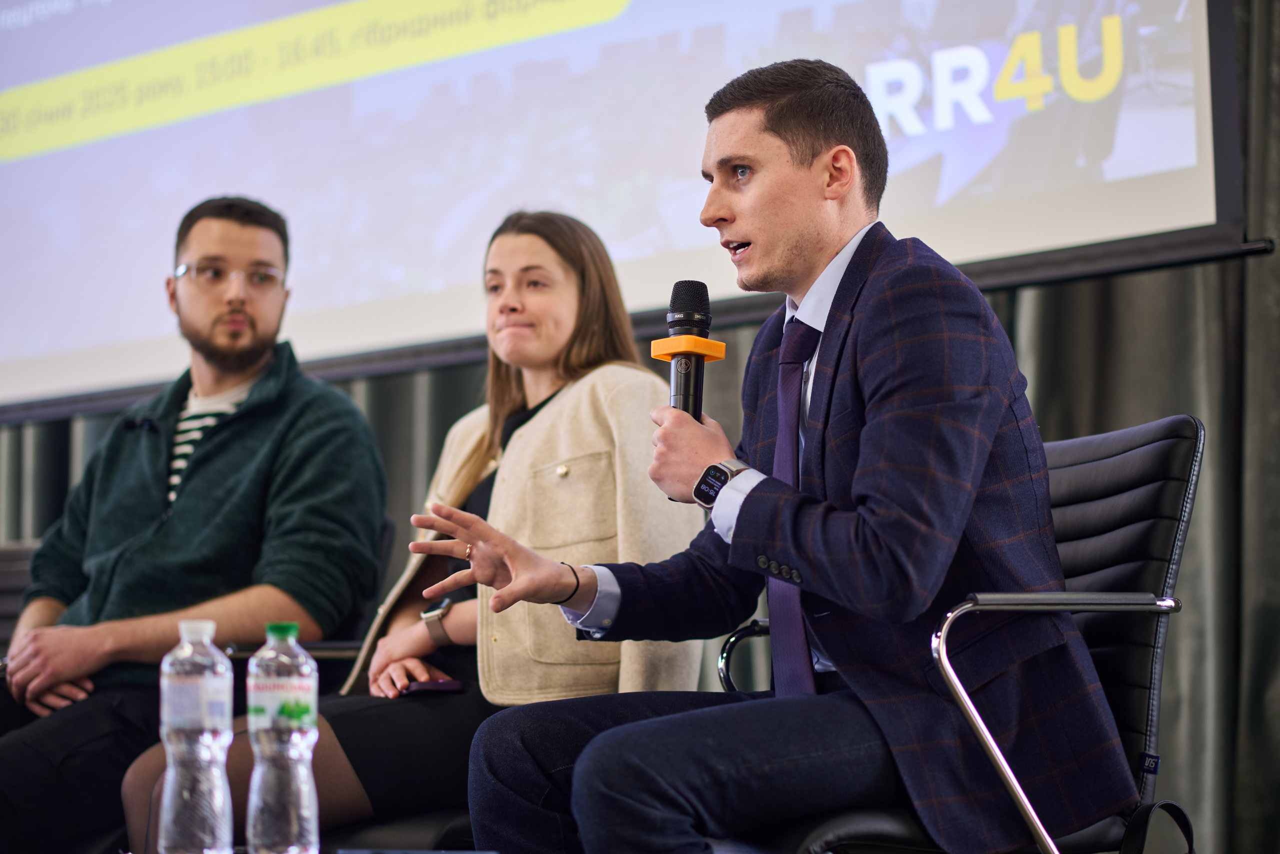 Фотозвіт з форуму Міністерства фінансів України — ключові фінансові обговорення 2024. Фотограф Київ – Репортаж, Події | Павленко Віктор