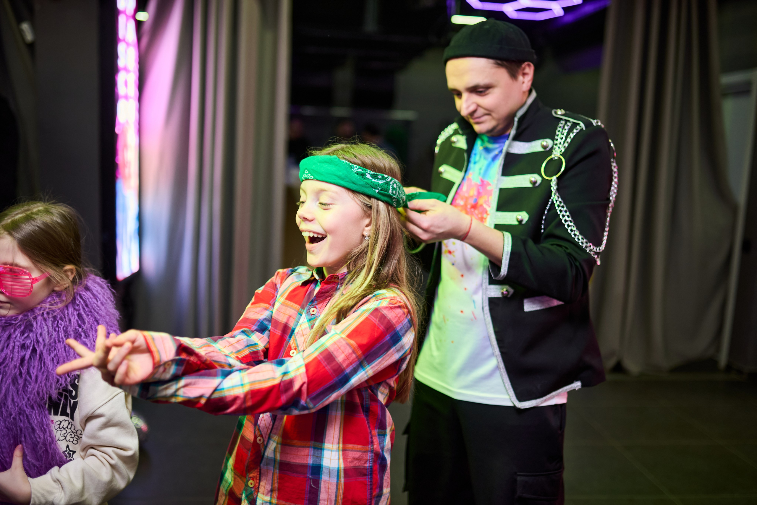 Фотосесія дитячого дня народження у стилі диско-вечірки – яскраві фото свята. Фотограф Київ – Репортаж, Події | Павленко Віктор