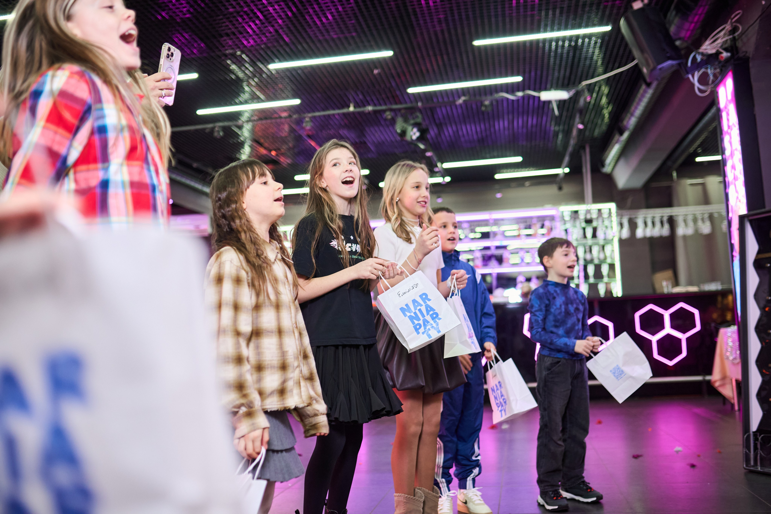 Фотосесія дитячого дня народження у стилі диско-вечірки – яскраві фото свята. Фотограф Київ – Репортаж, Події | Павленко Віктор