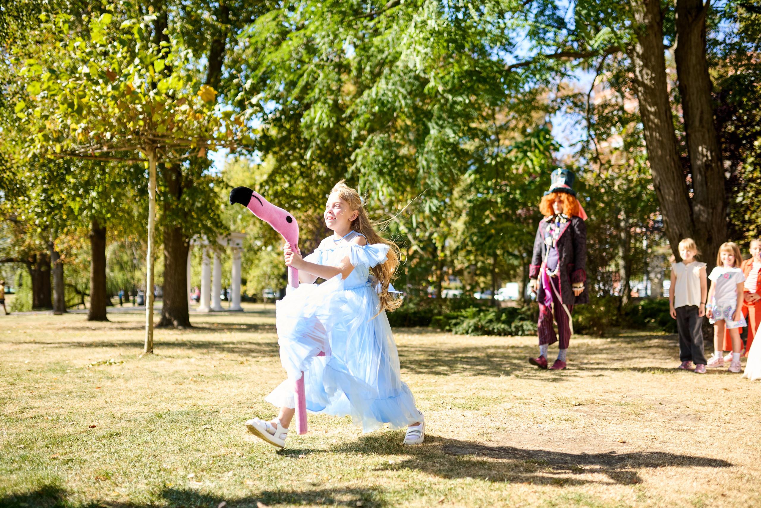 Дитячий день народження на ВДНХ – «Аліса в Країні Див» та Чеширський кіт. Фотограф Київ – Репортаж, Події | Павленко Віктор