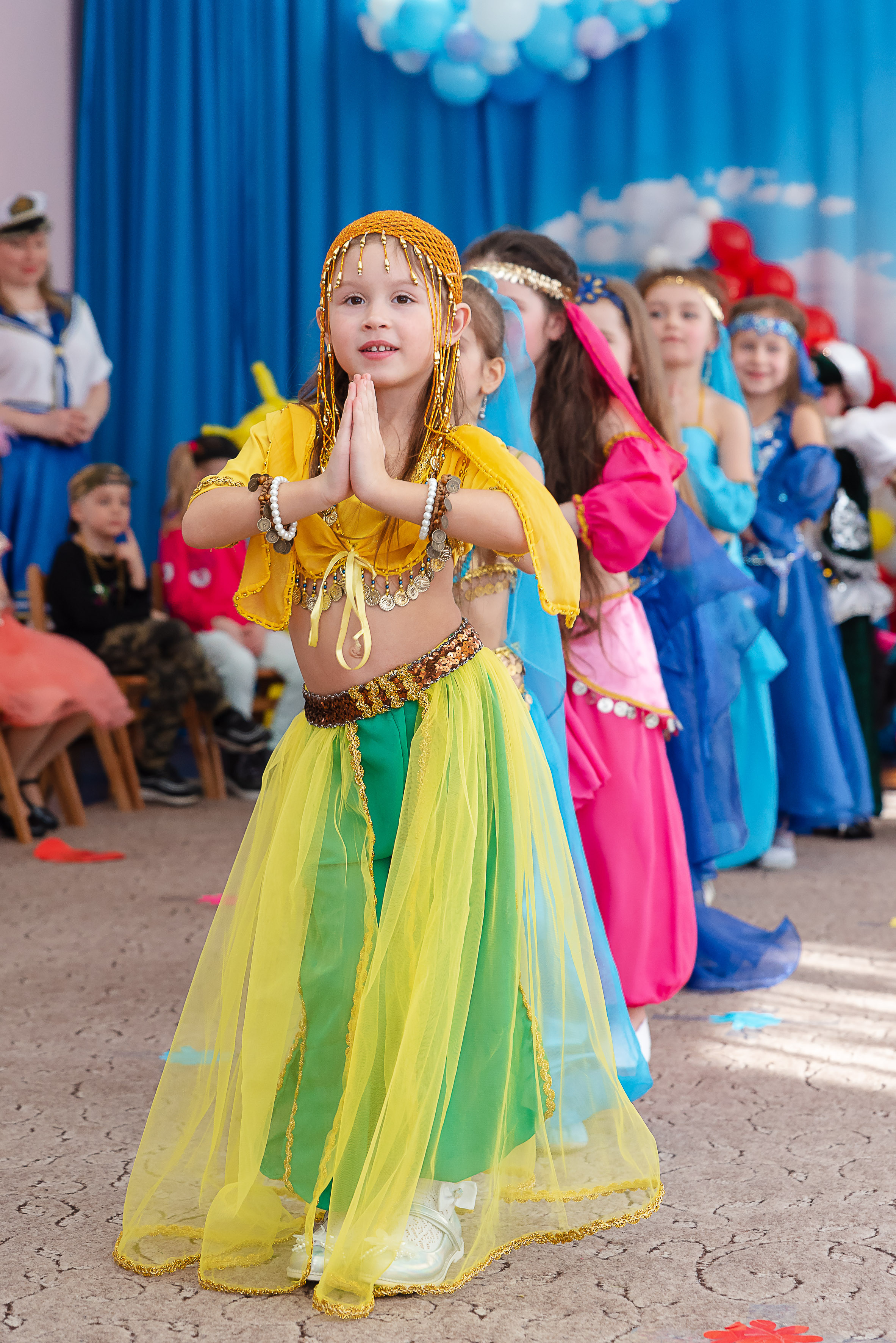 Утренник к 8 марта ст. гр. Сімейний та дитячий фотограф в Одесі Нікола Світлана