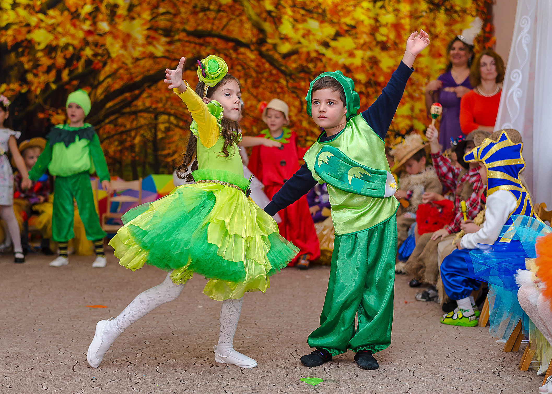 Осенний утренник в саду. Сімейний та дитячий фотограф в Одесі Нікола Світлана