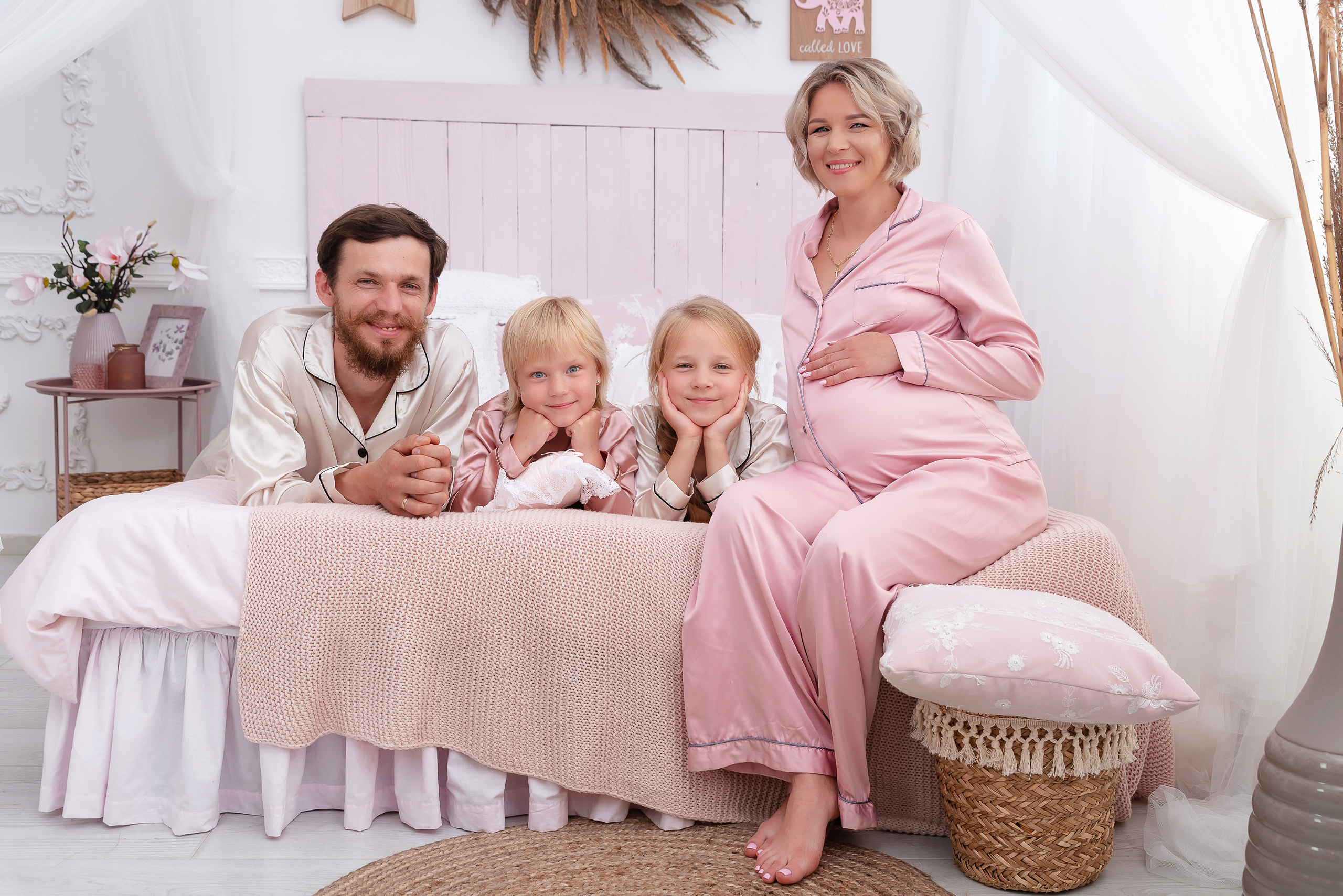 Галина, Олександр, Вероніка и Ліза. Сімейний та дитячий фотограф в Одесі Нікола Світлана