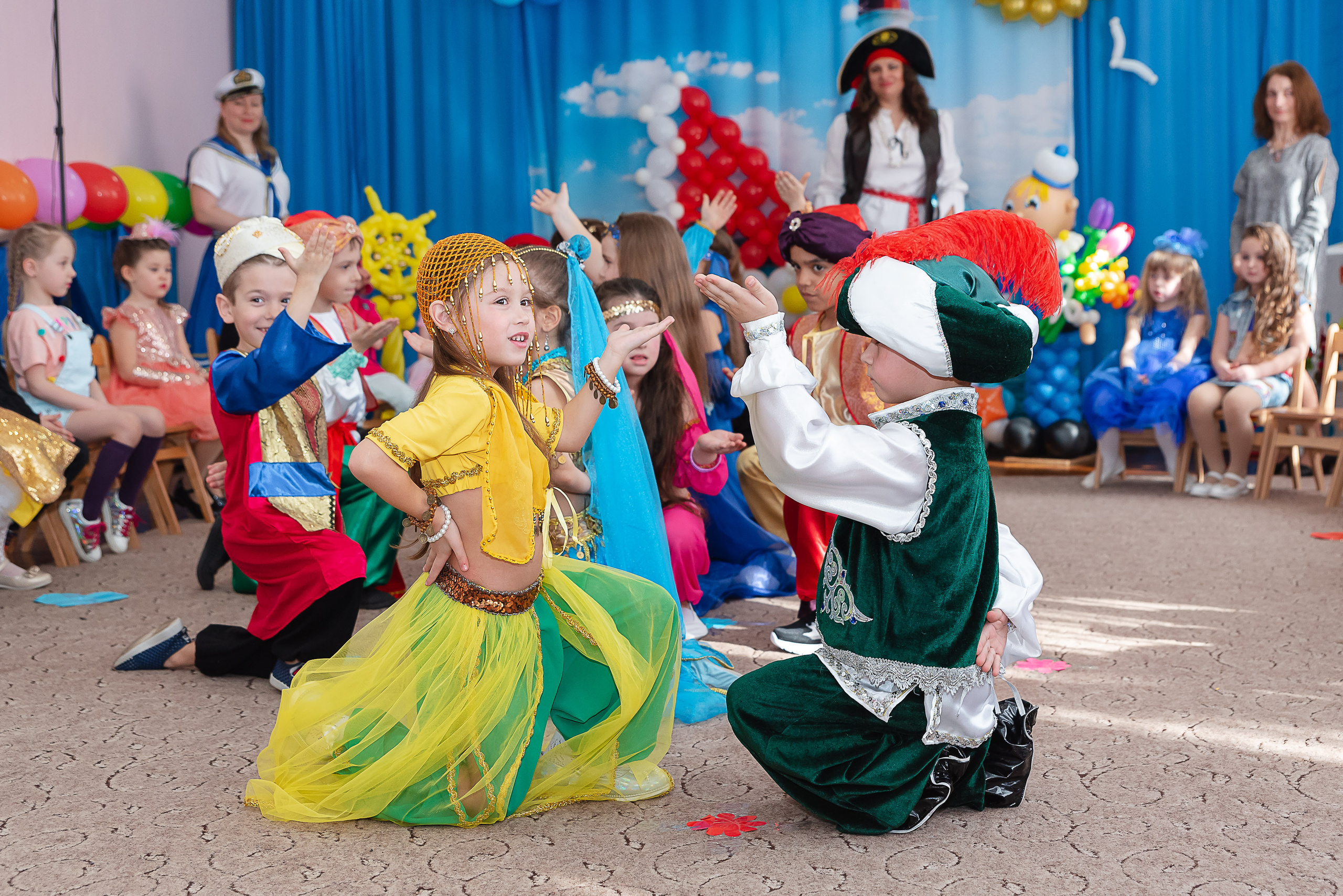 Утренник к 8 марта ст. гр. Сімейний та дитячий фотограф в Одесі Нікола Світлана