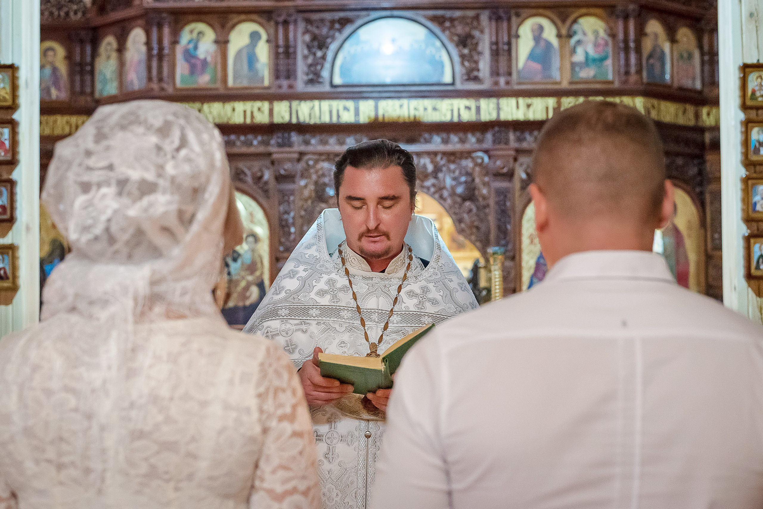 Вінчання Світлани та Олександра. Сімейний та дитячий фотограф в Одесі Нікола Світлана