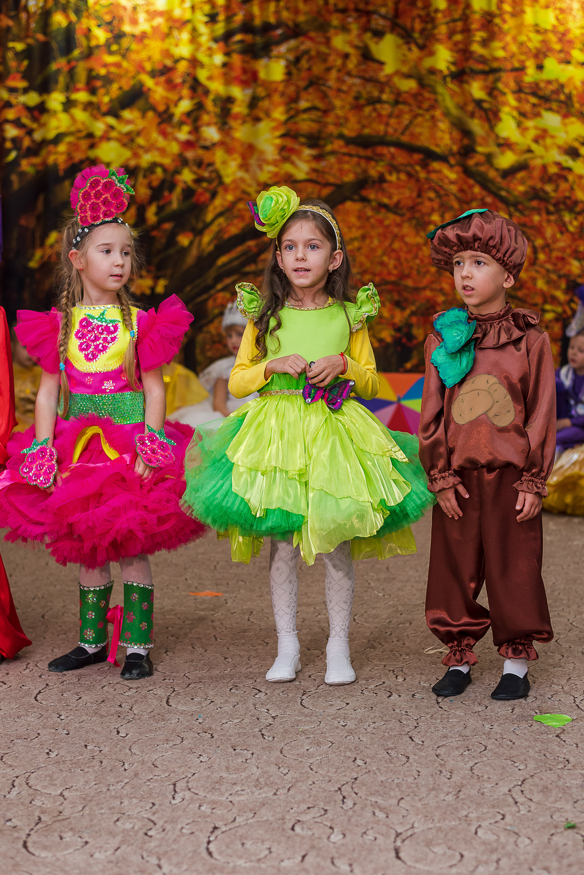 Осенний утренник в саду. Сімейний та дитячий фотограф в Одесі Нікола Світлана