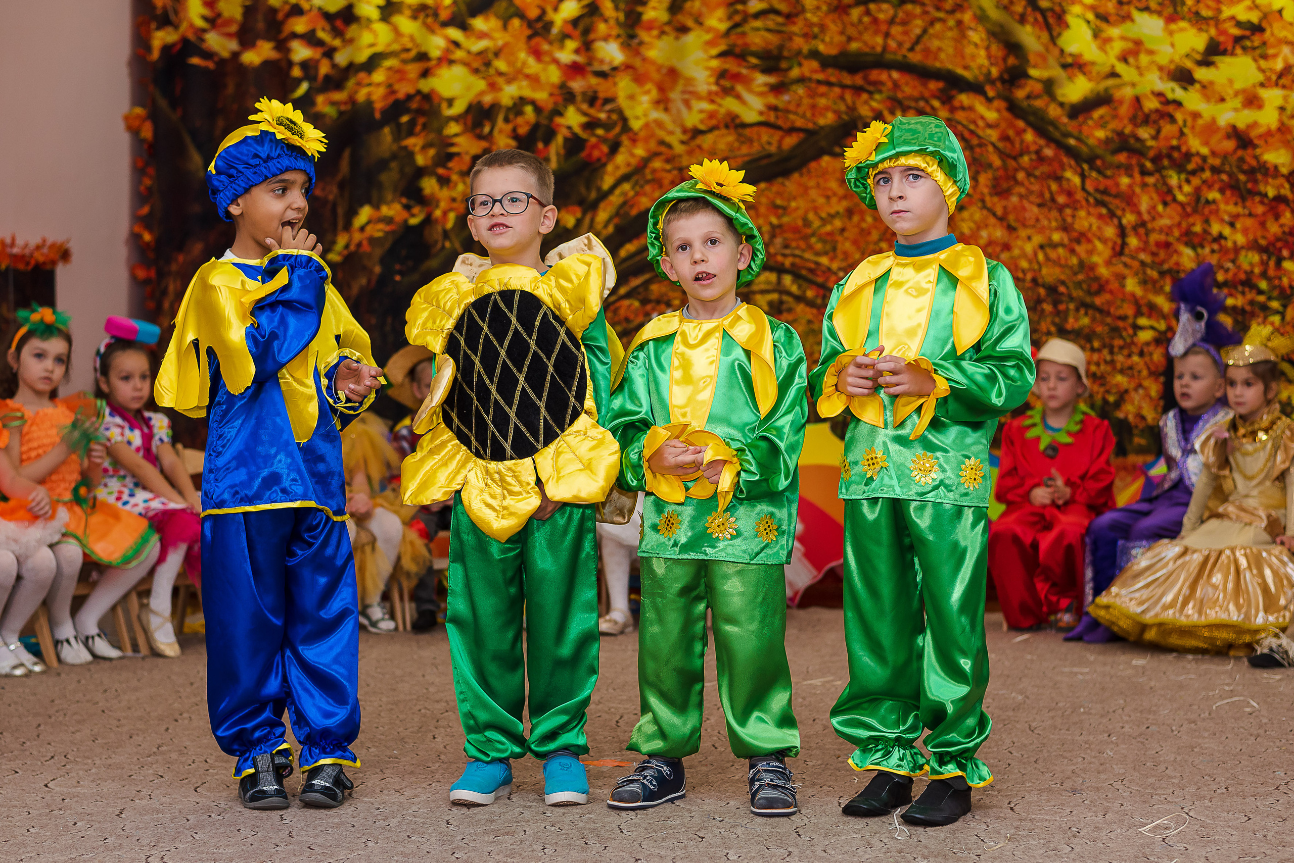 Осенний утренник в саду. Сімейний та дитячий фотограф в Одесі Нікола Світлана