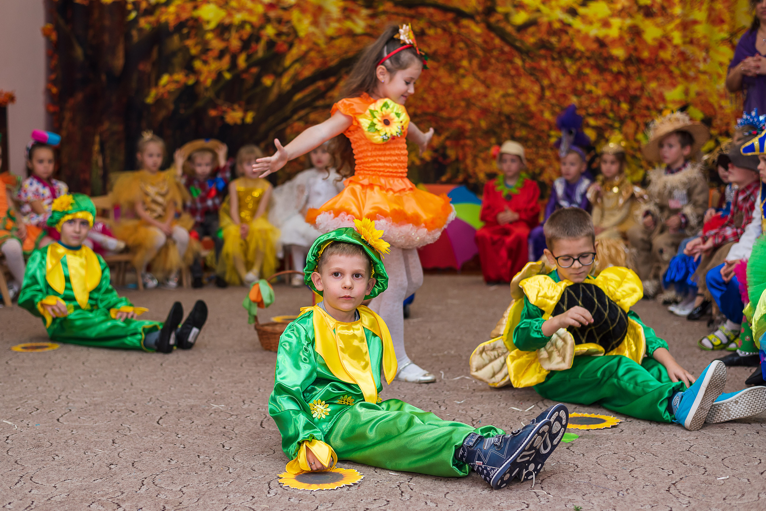 Осенний утренник в саду. Сімейний та дитячий фотограф в Одесі Нікола Світлана