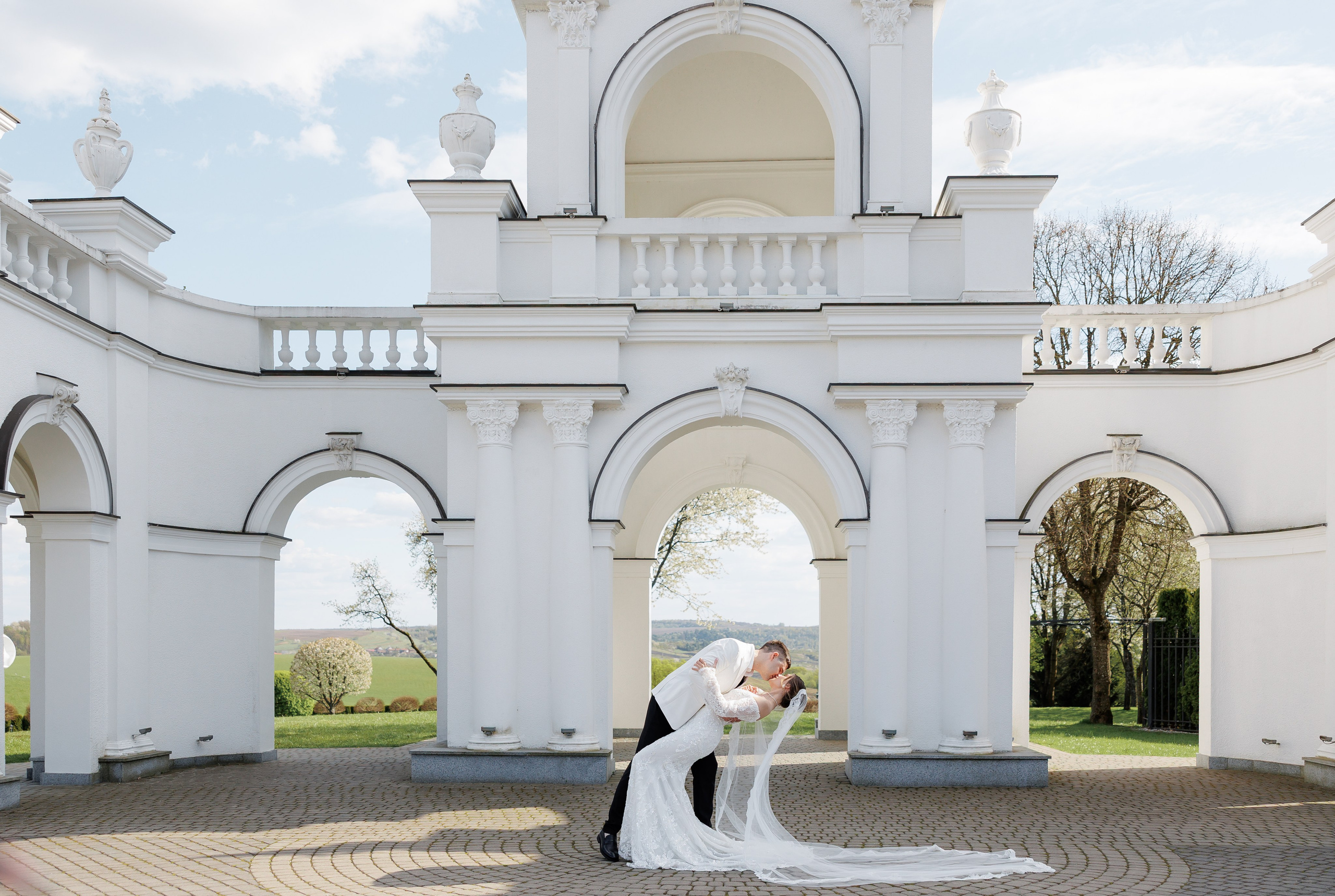 Diana & Alan. Wedding Photographer in Ukraine & Europe | Elena Marshall