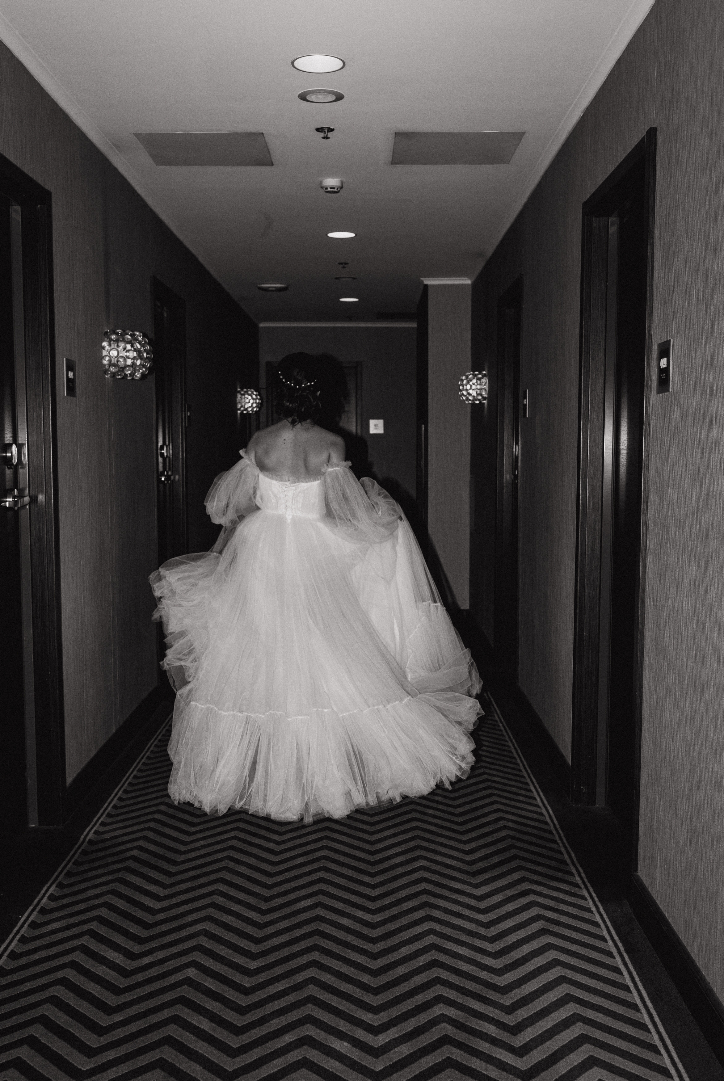 Алина и Артем. Свадебный и портретный фотограф в Запорожье Украина Elena Marshall