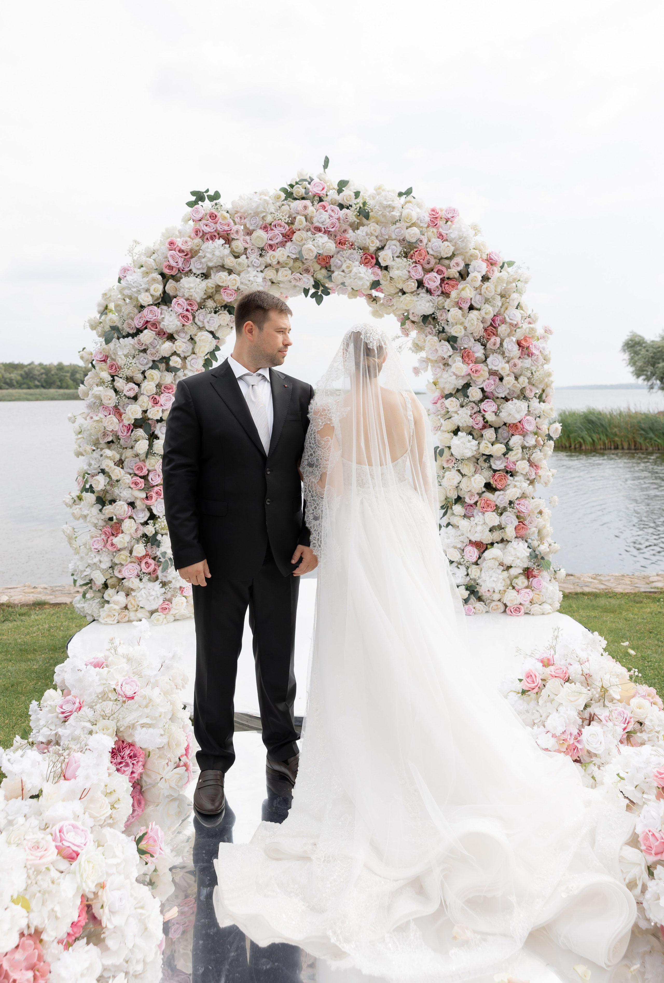 Alexandra & Victor. Wedding Photographer in Ukraine & Europe | Elena Marshall