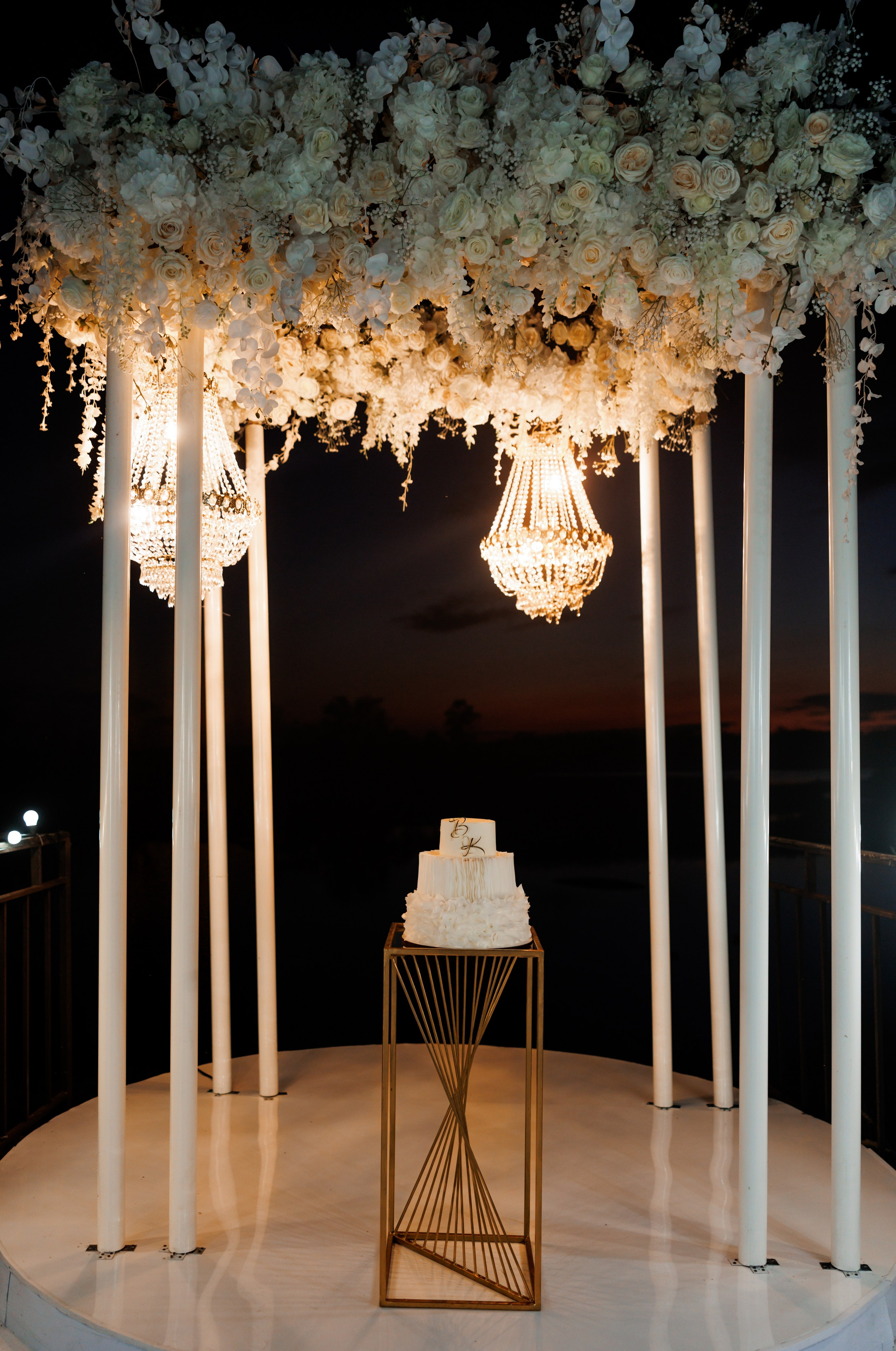 Весільна зйомка, фотосессія весілля, весільний фотограф. Свадебный и портретный фотограф в Запорожье Украина Elena Marshall