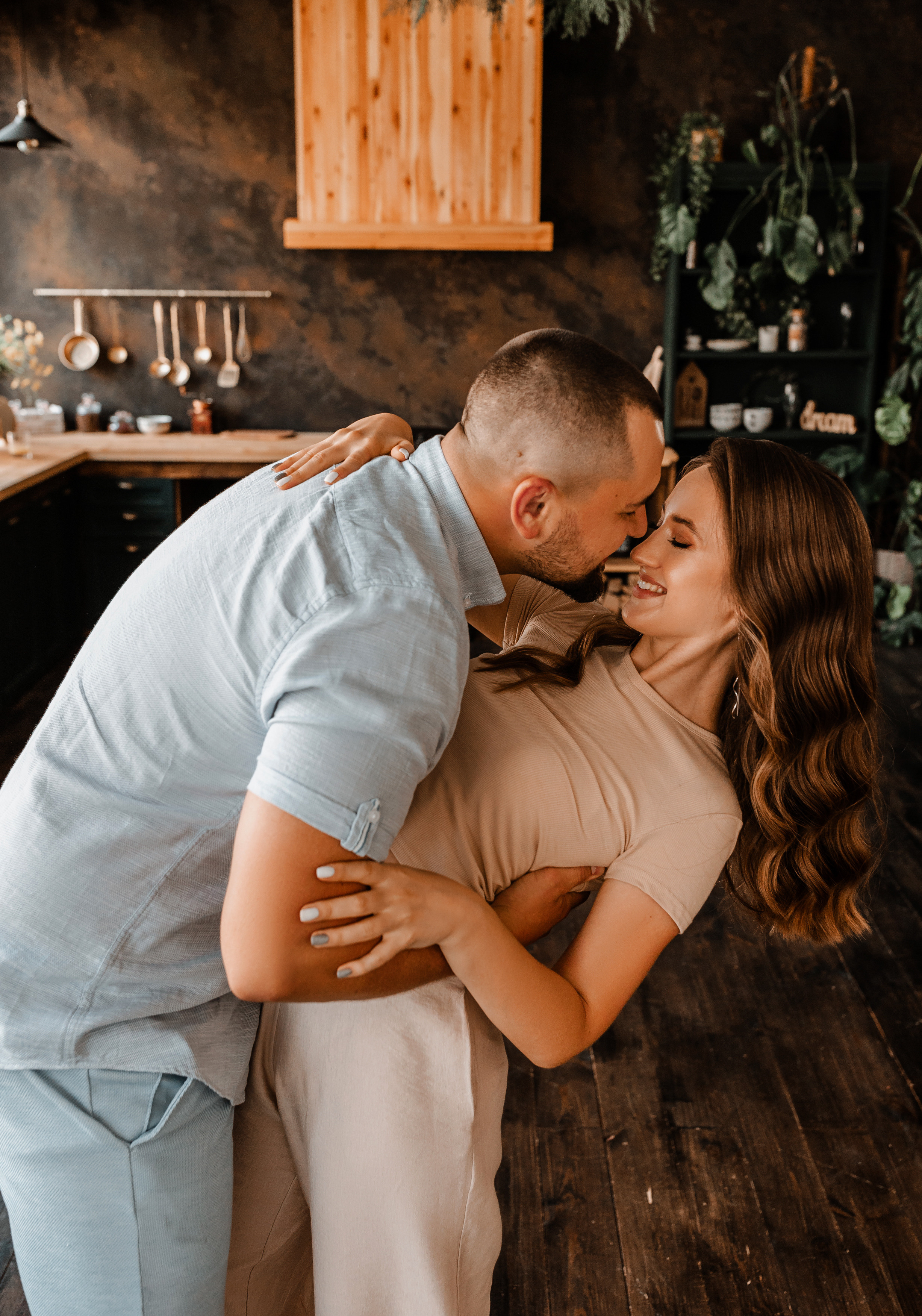 Саша и Валя (предложение /Love story). Свадебный и портретный фотограф в Запорожье Украина Elena Marshall