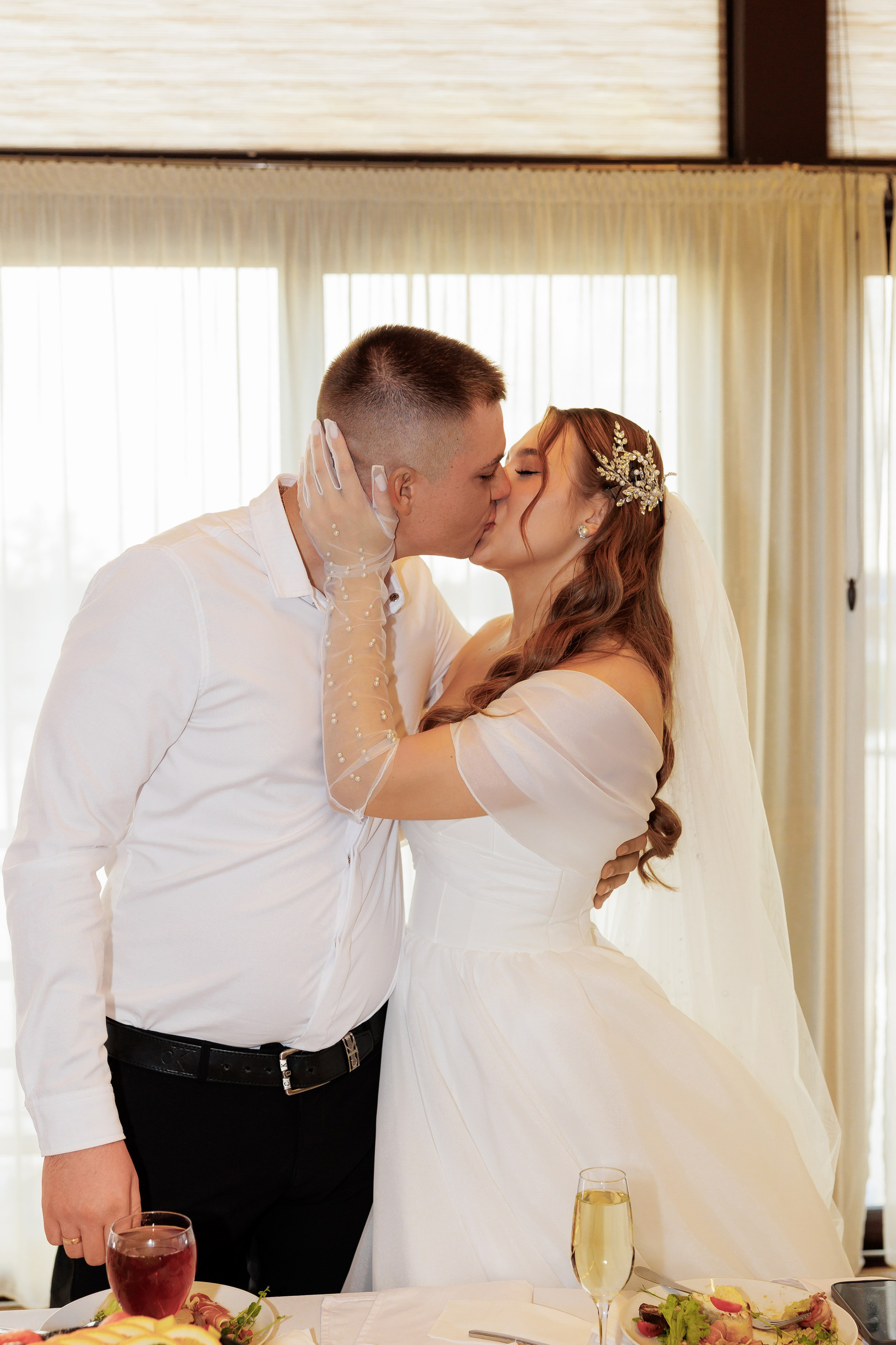 Настя и Влад. Свадебный и портретный фотограф в Запорожье Украина Elena Marshall