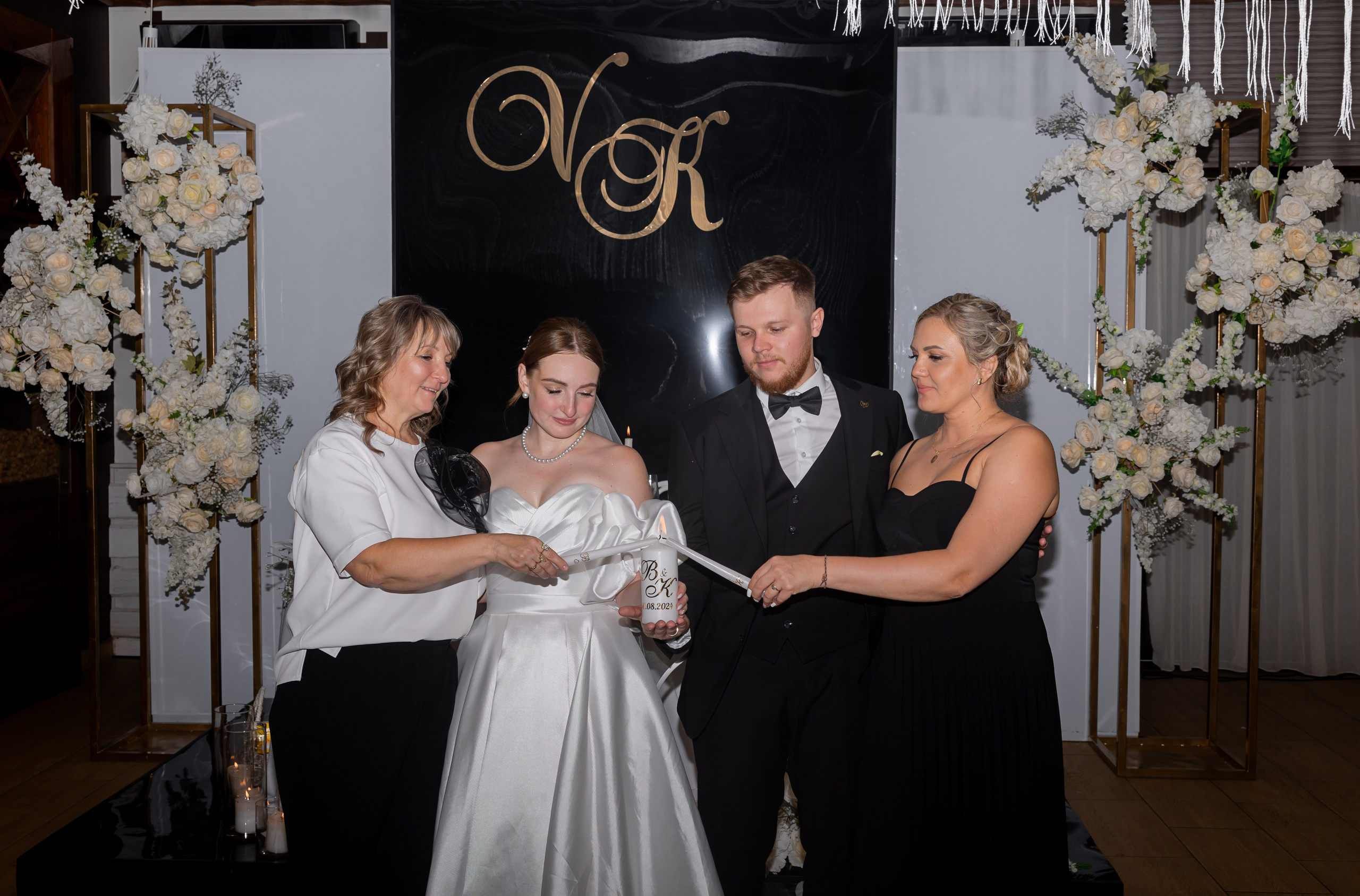 Весільна зйомка, фотосессія весілля, весільний фотограф. Свадебный и портретный фотограф в Запорожье Украина Elena Marshall