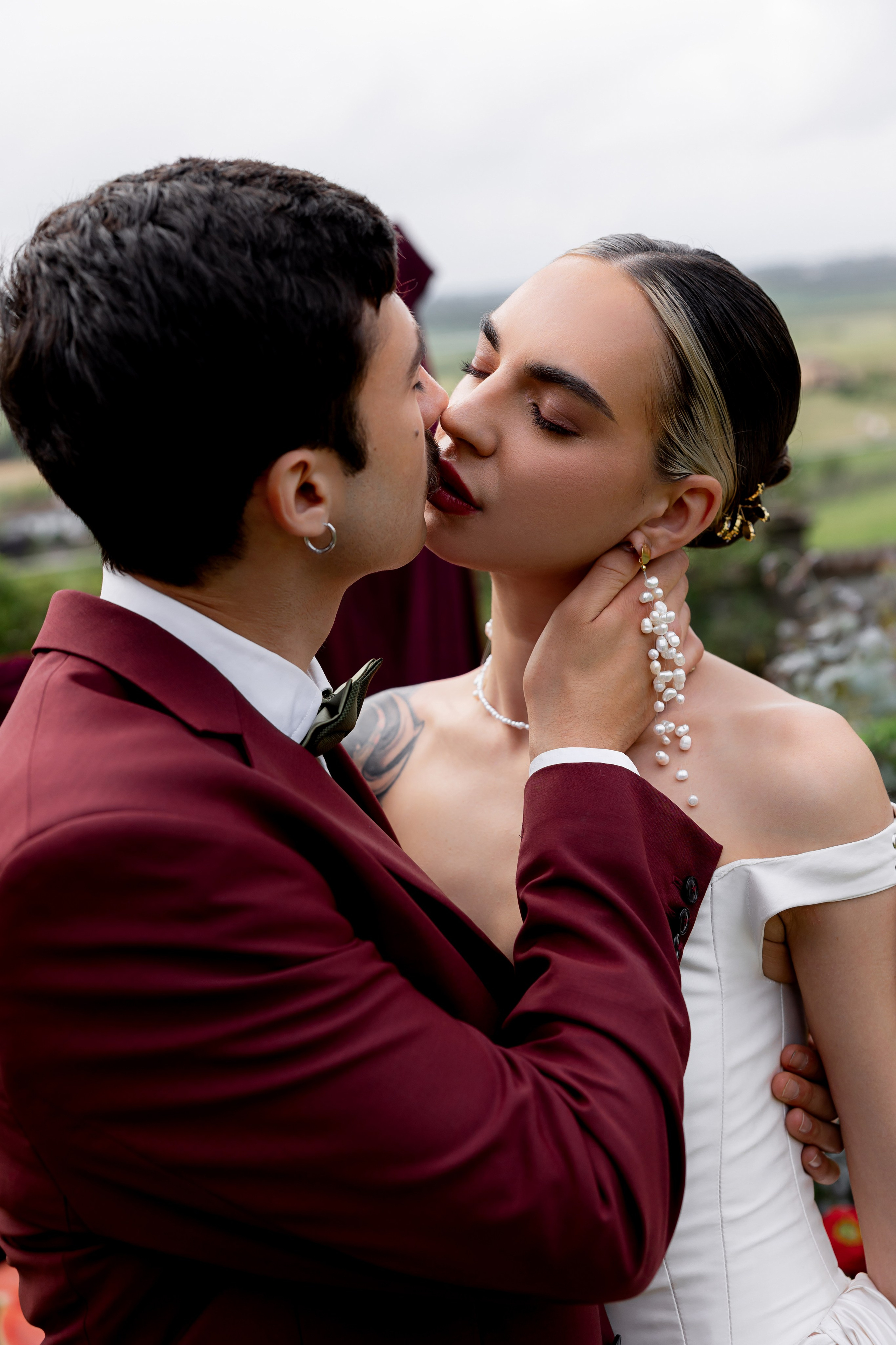 Intimate wedding moments of a stylish couple during a luxury Tuscany editorial. Wedding Photographer in Ukraine & Europe | Elena Marshall