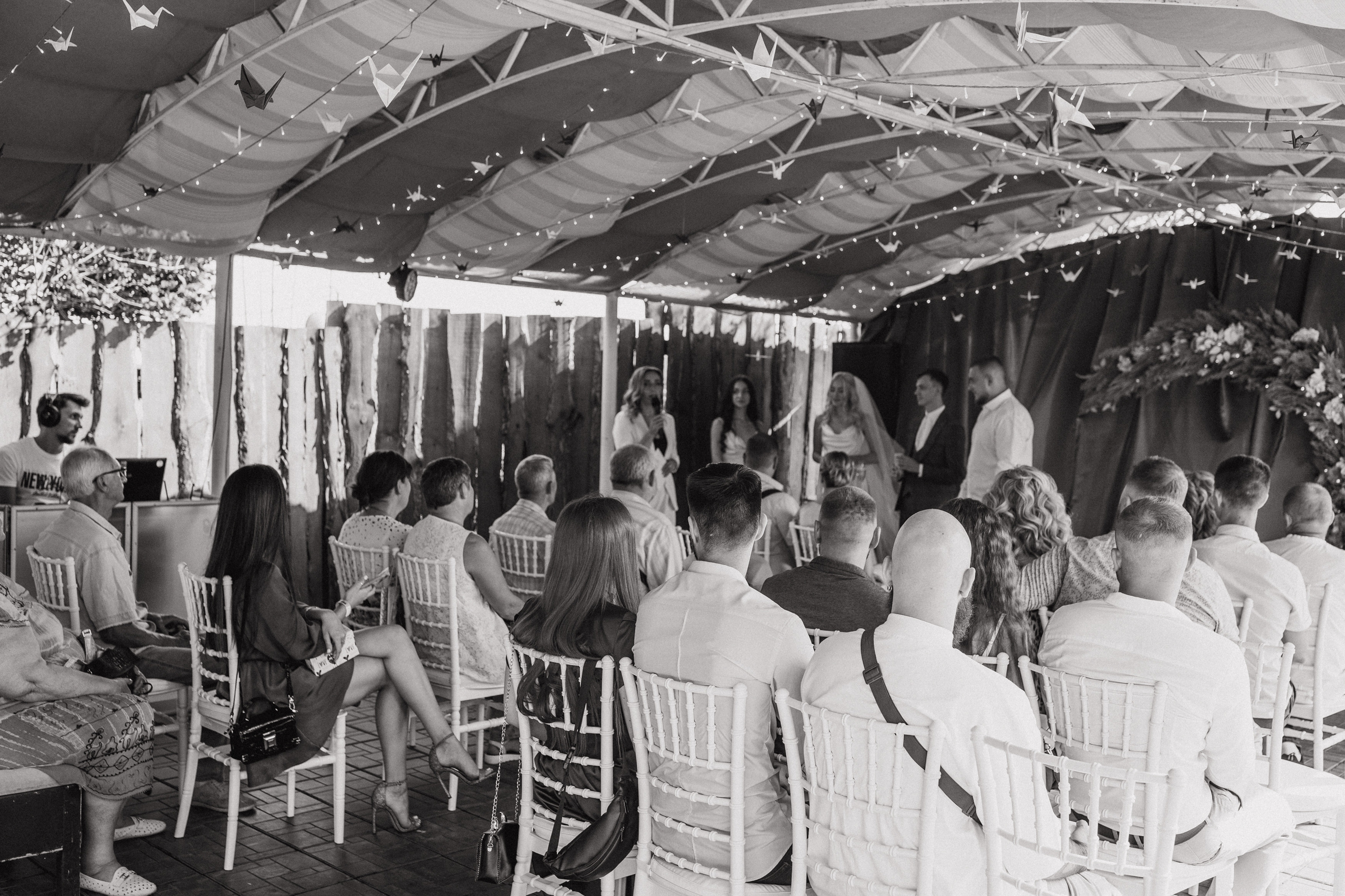 Дарья и Максим (выездная церемония). Свадебный и портретный фотограф в Запорожье Украина Elena Marshall