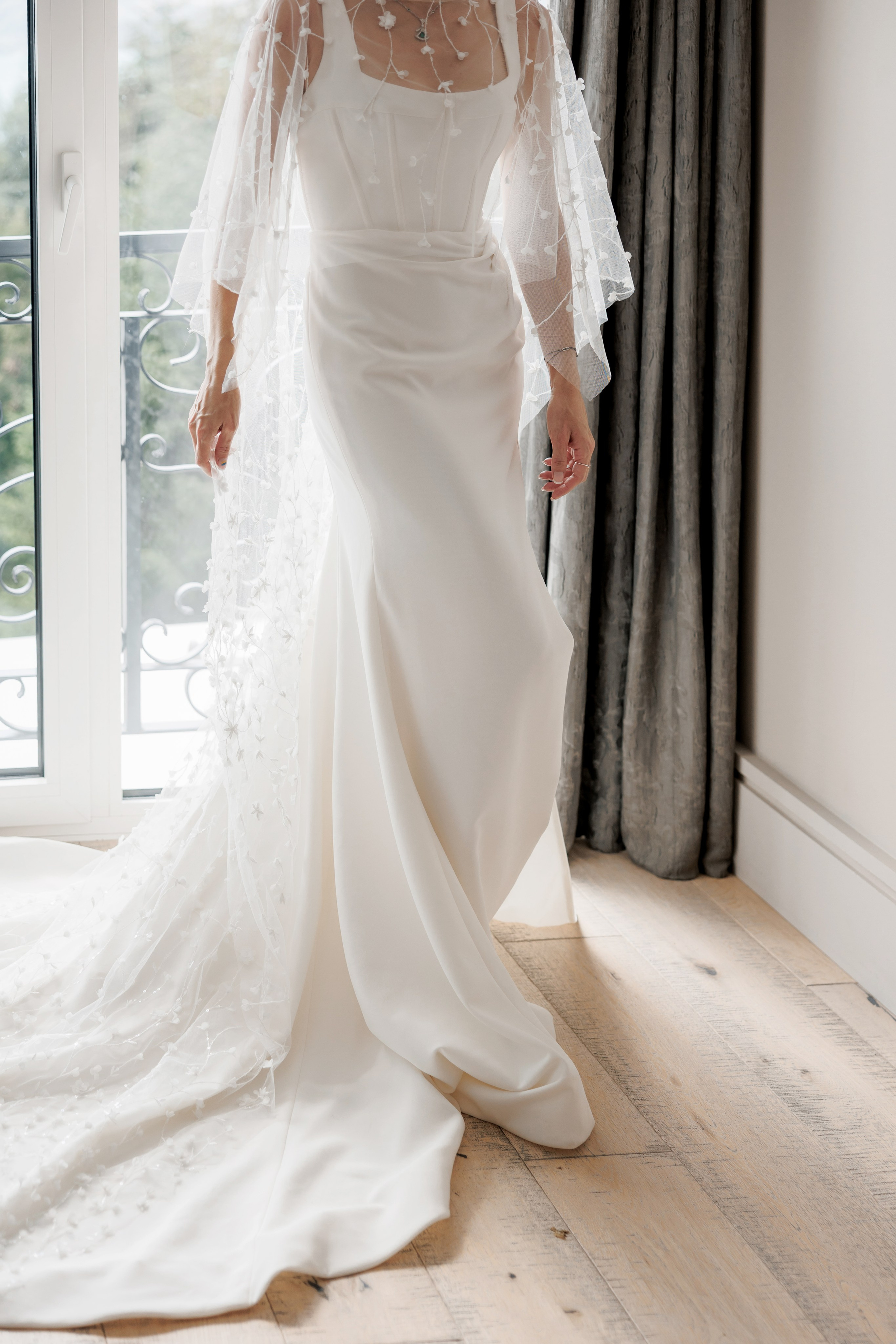 Wedding Stories | Elegant Editorial Wedding Photography in Europe. Wedding Photographer in Ukraine & Europe | Elena Marshall