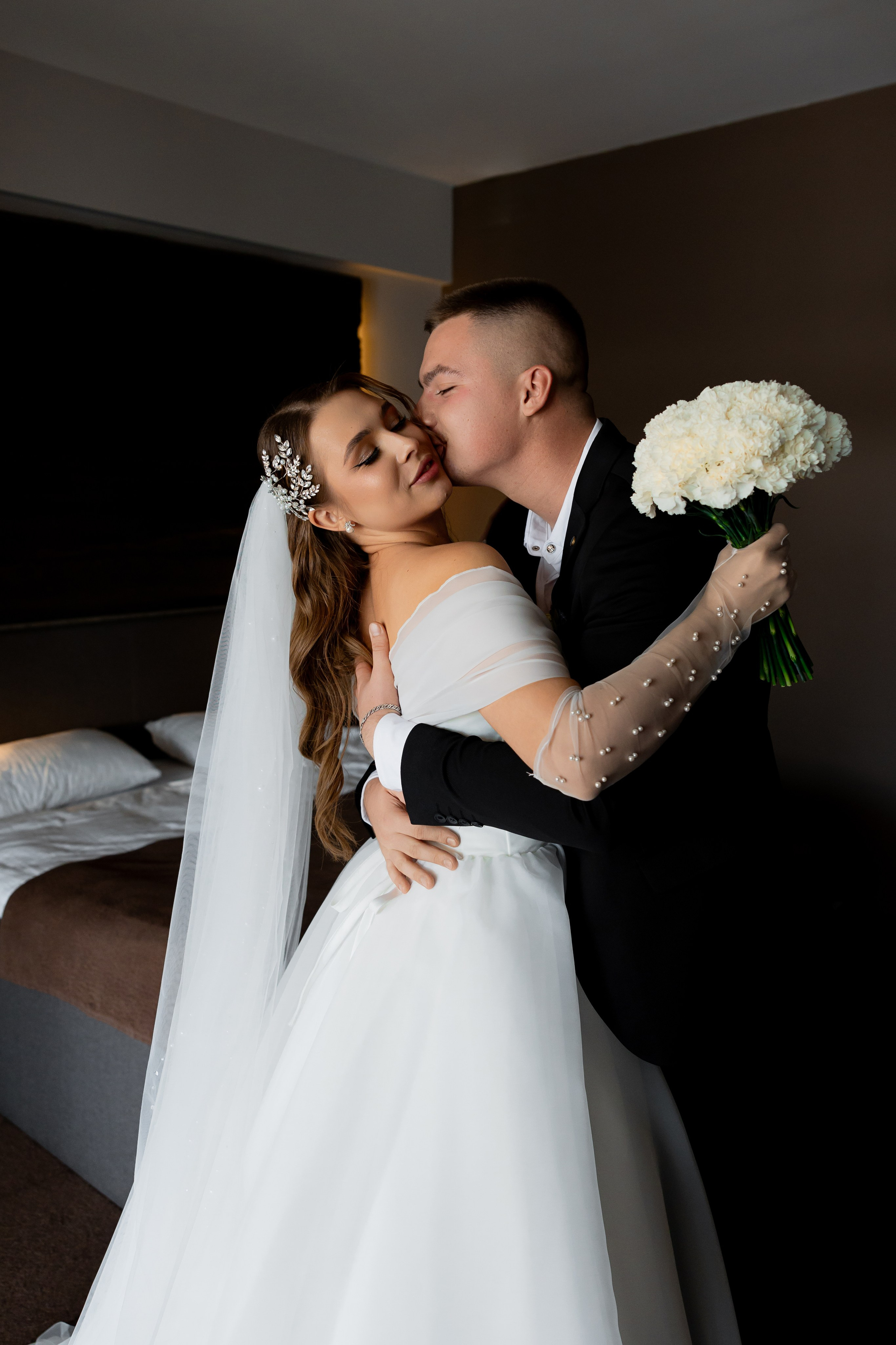 Настя и Влад. Свадебный и портретный фотограф в Запорожье Украина Elena Marshall