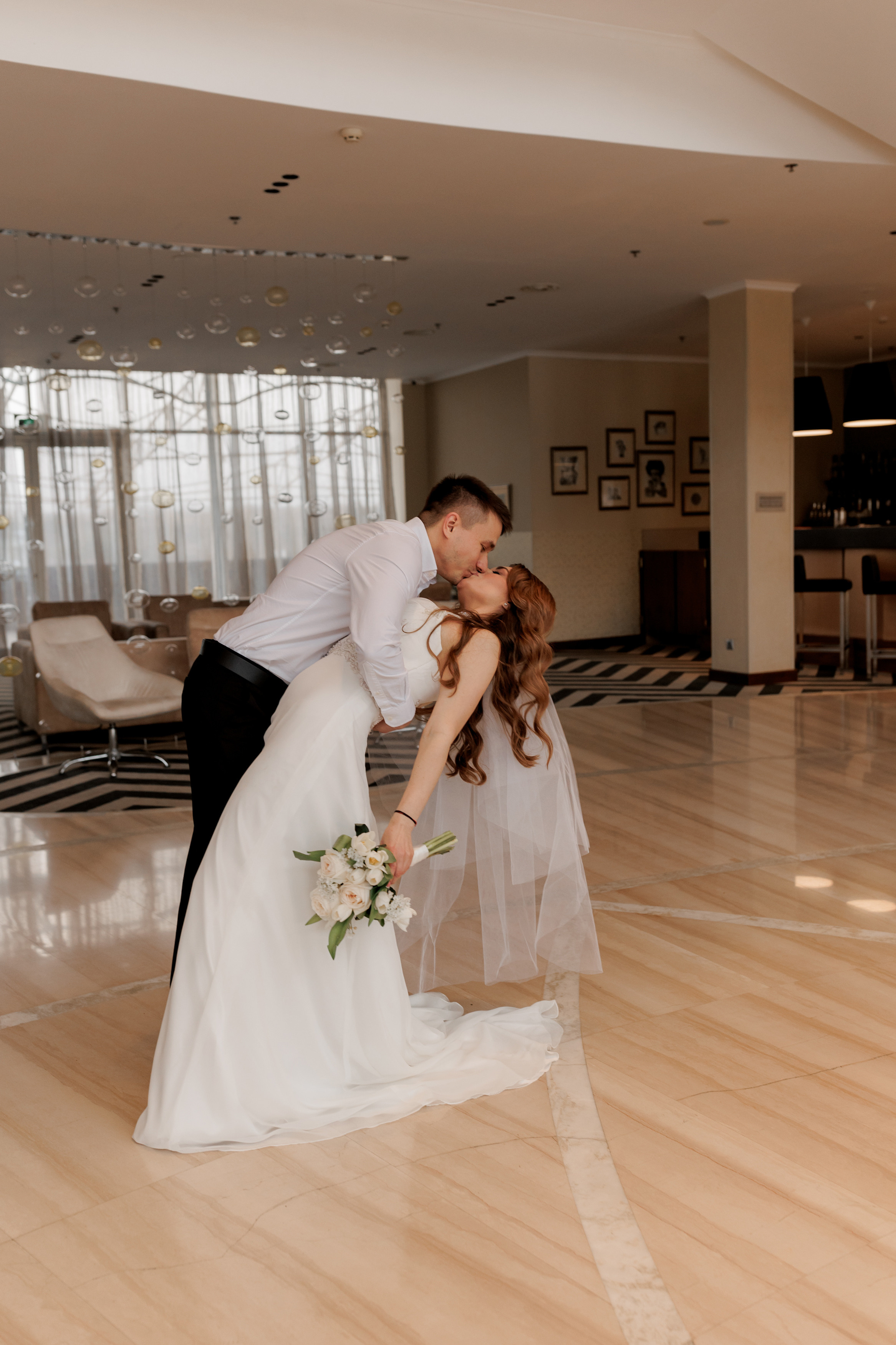 Яна и Богдан. Свадебный и портретный фотограф в Запорожье Украина Elena Marshall