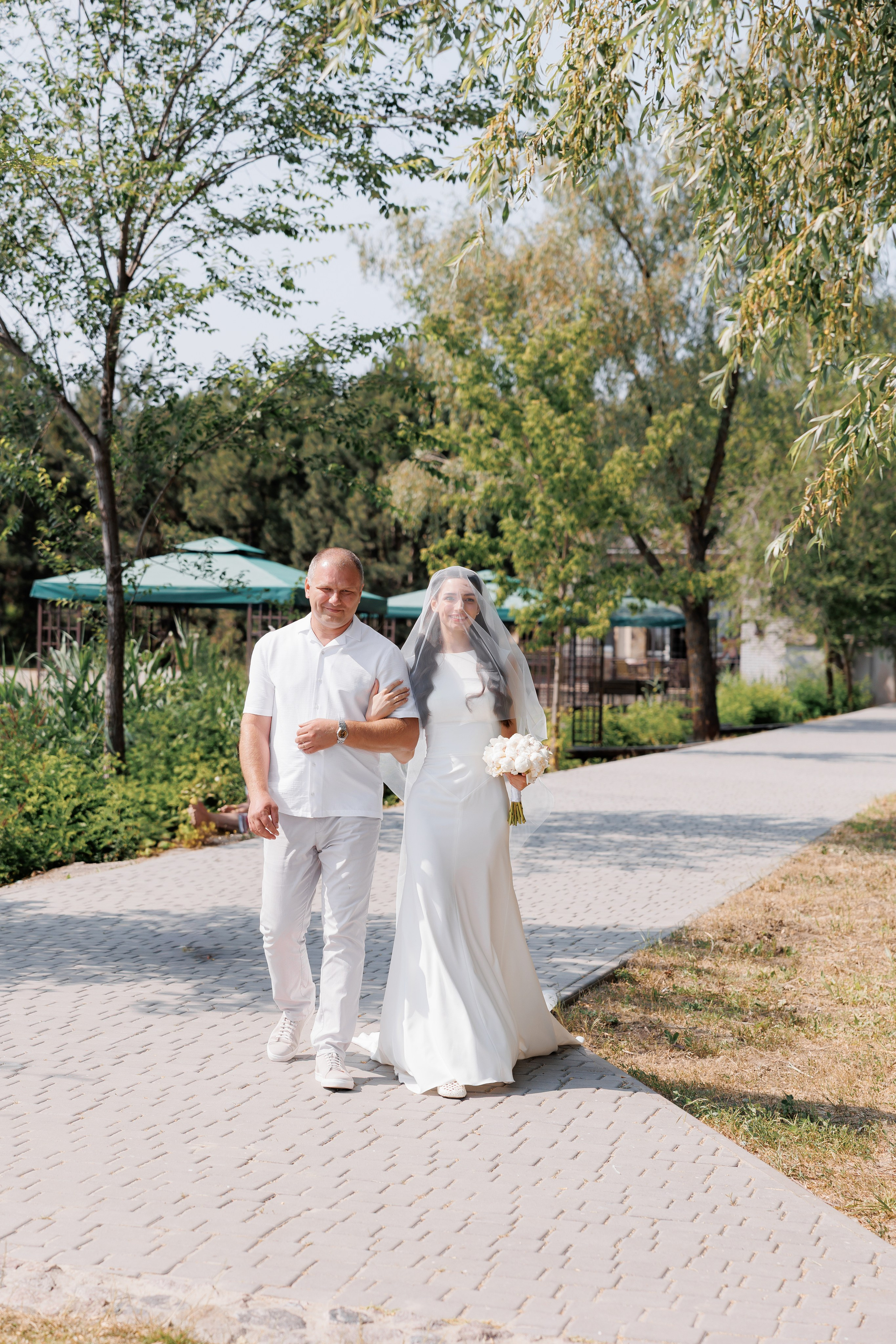 Весільний фотограф Запоріжжя — ранкові збори нареченої • Wedding photographer Kyiv elegant bridal portrait • Фотограф Дніпро. Wedding Photographer in Ukraine & Europe | Elena Marshall