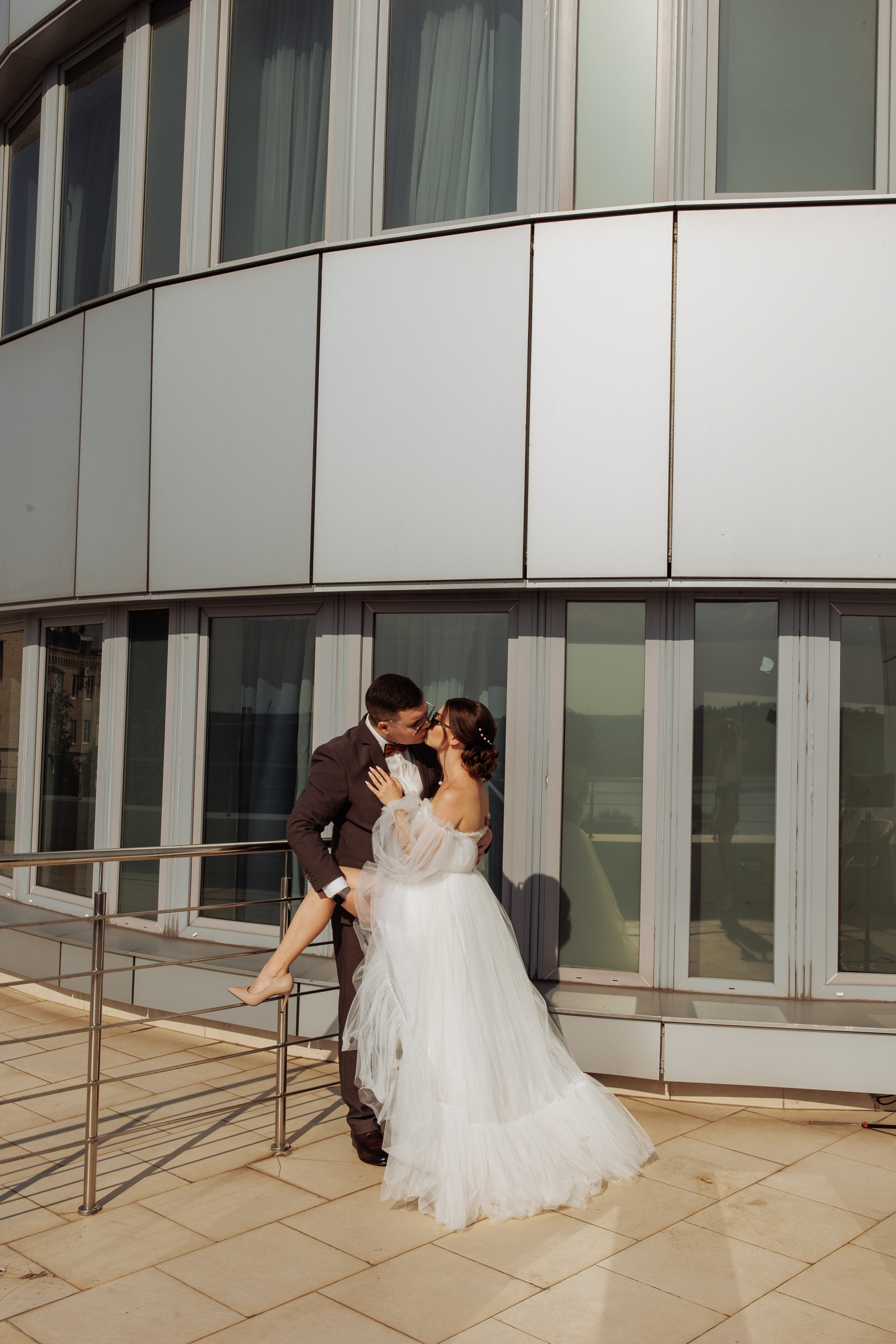 Алина и Артем. Свадебный и портретный фотограф в Запорожье Украина Elena Marshall