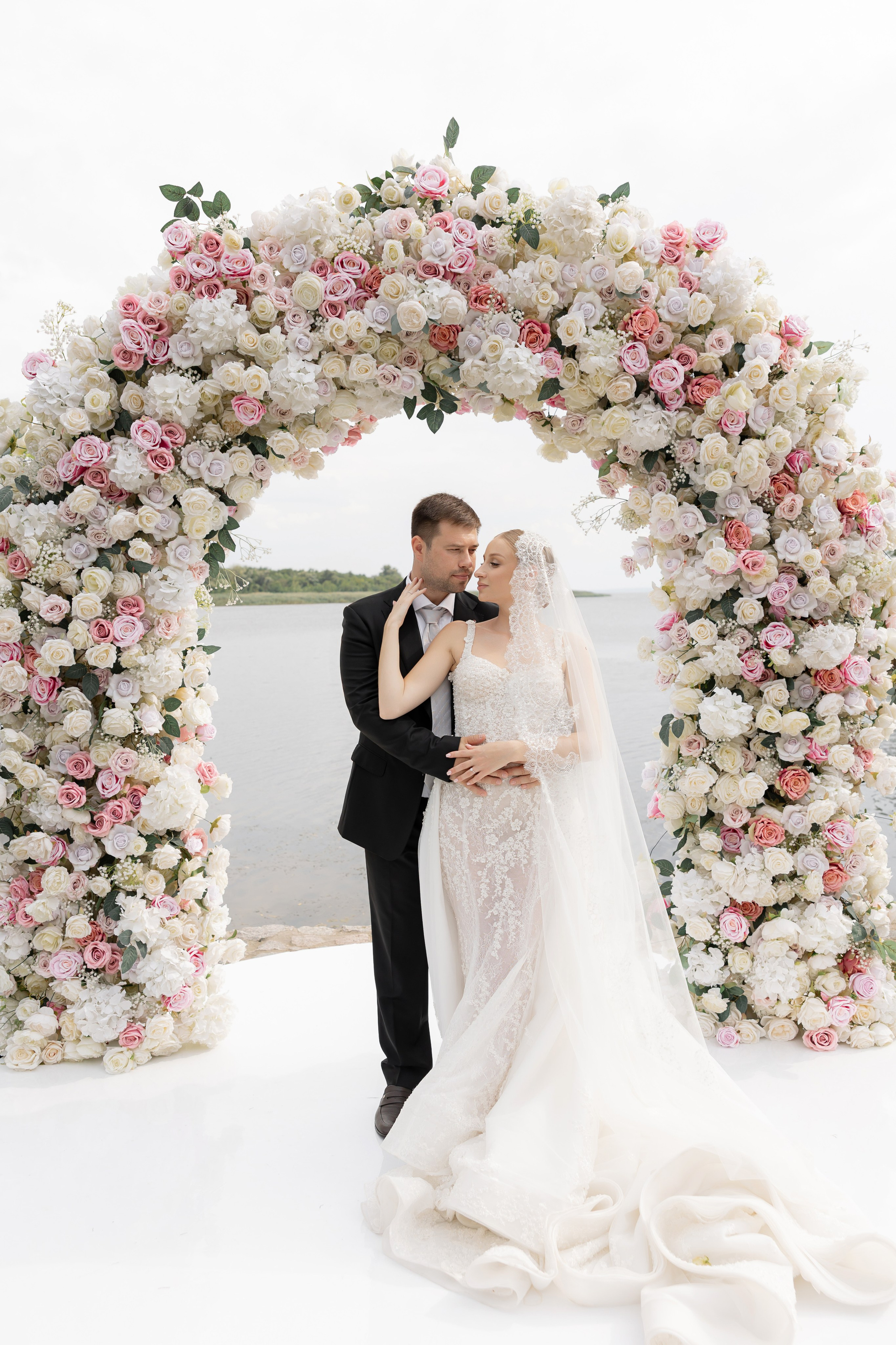 Alexandra & Victor. Wedding Photographer in Ukraine & Europe | Elena Marshall
