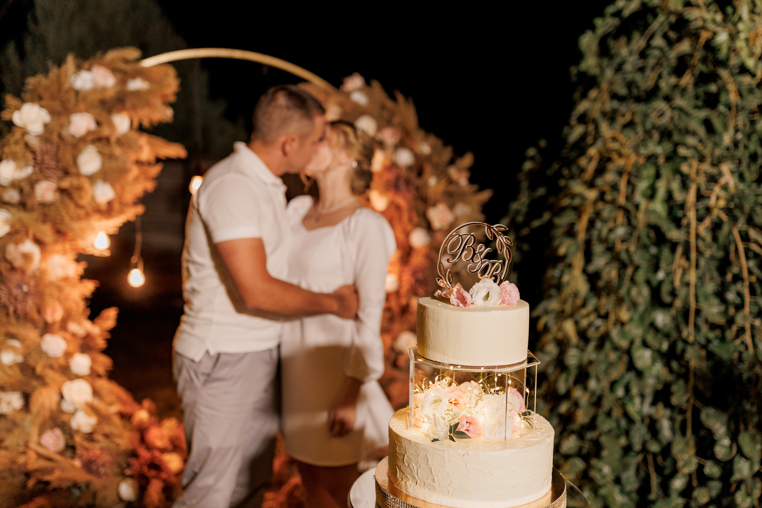 Влад и Виктория. Свадебный и портретный фотограф в Запорожье Украина Elena Marshall