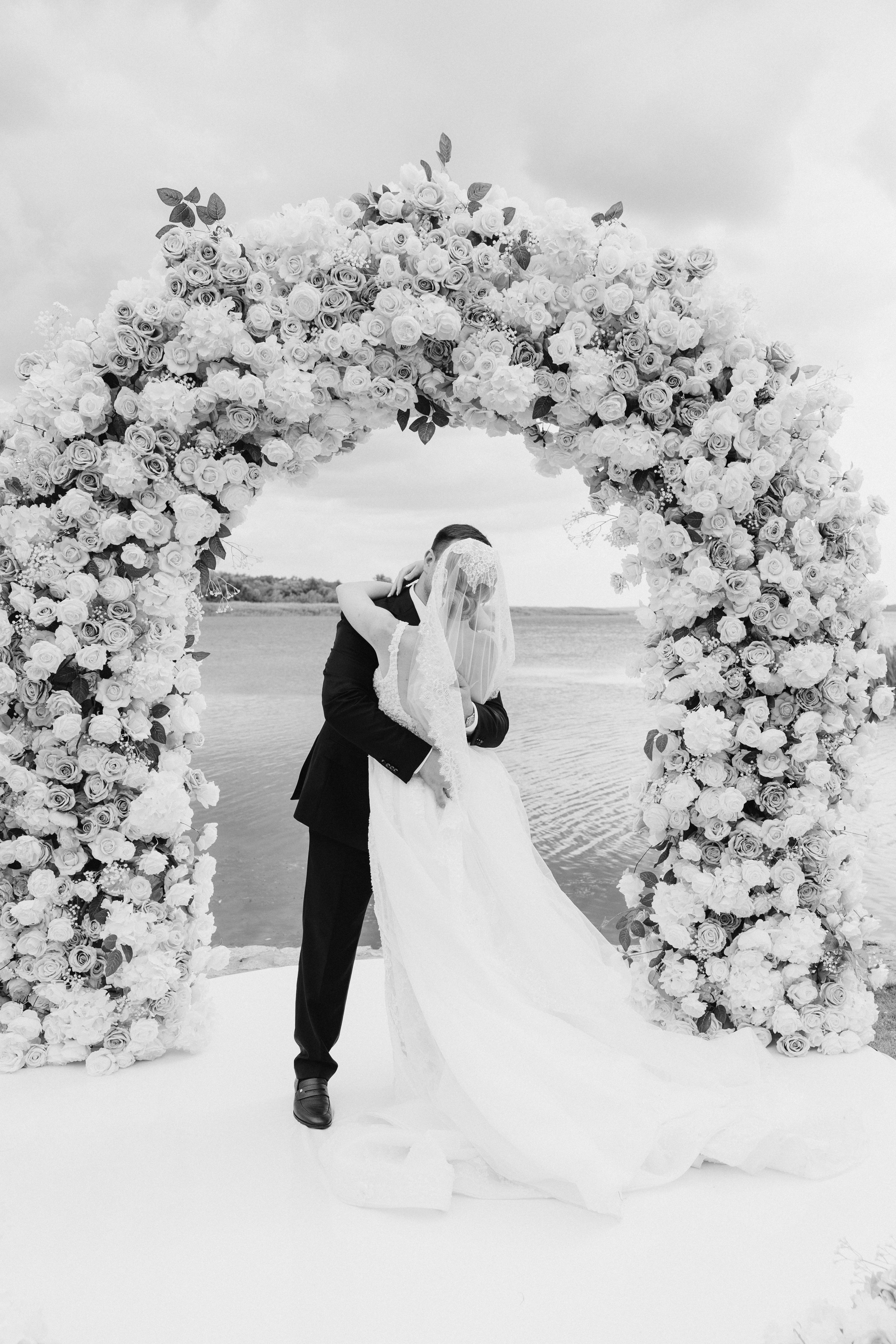 Alexandra & Victor. Wedding Photographer in Ukraine & Europe | Elena Marshall