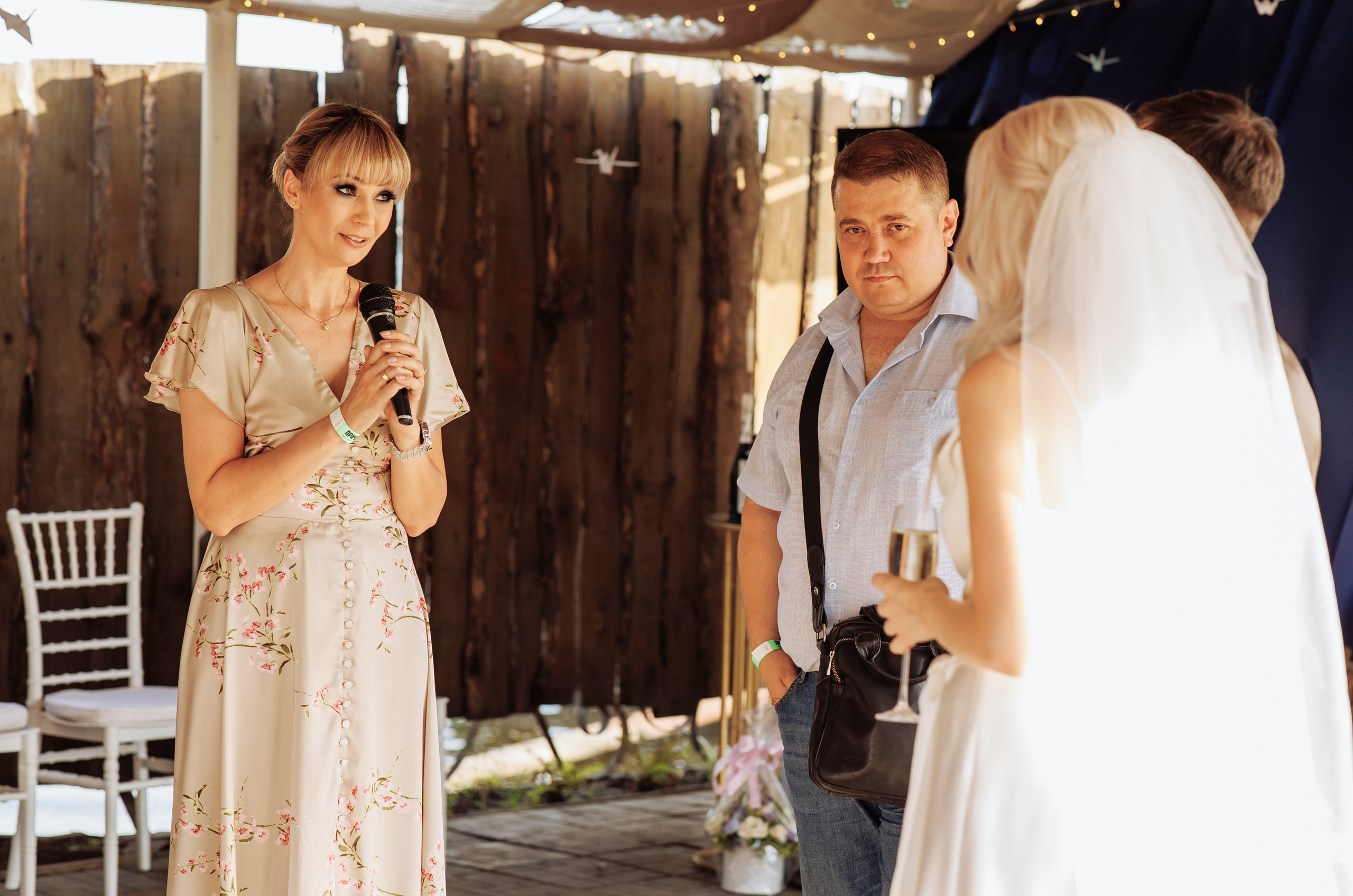 Дарья и Максим (выездная церемония). Свадебный и портретный фотограф в Запорожье Украина Elena Marshall