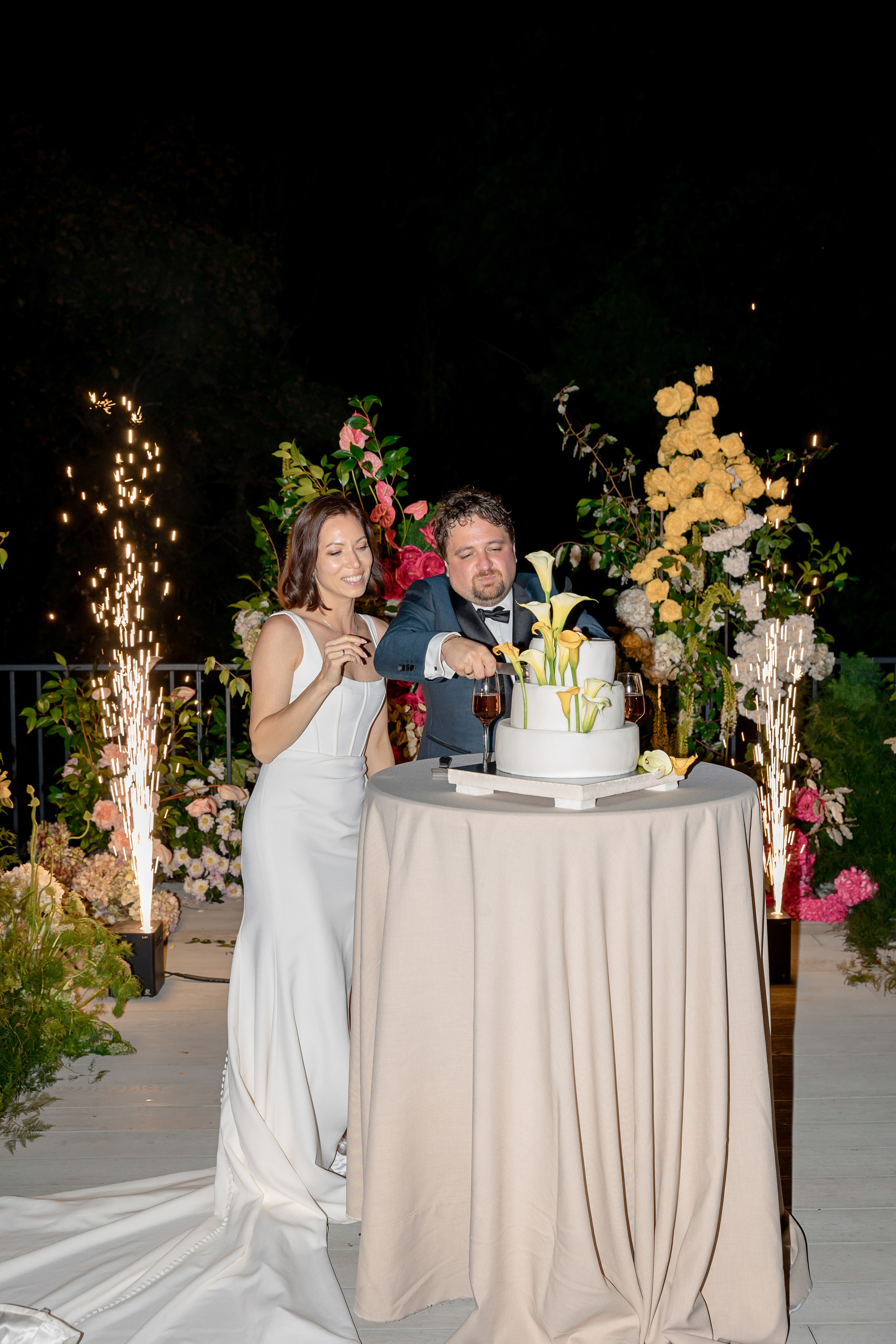 Wedding Stories | Elegant Editorial Wedding Photography in Europe. Wedding Photographer in Ukraine & Europe | Elena Marshall