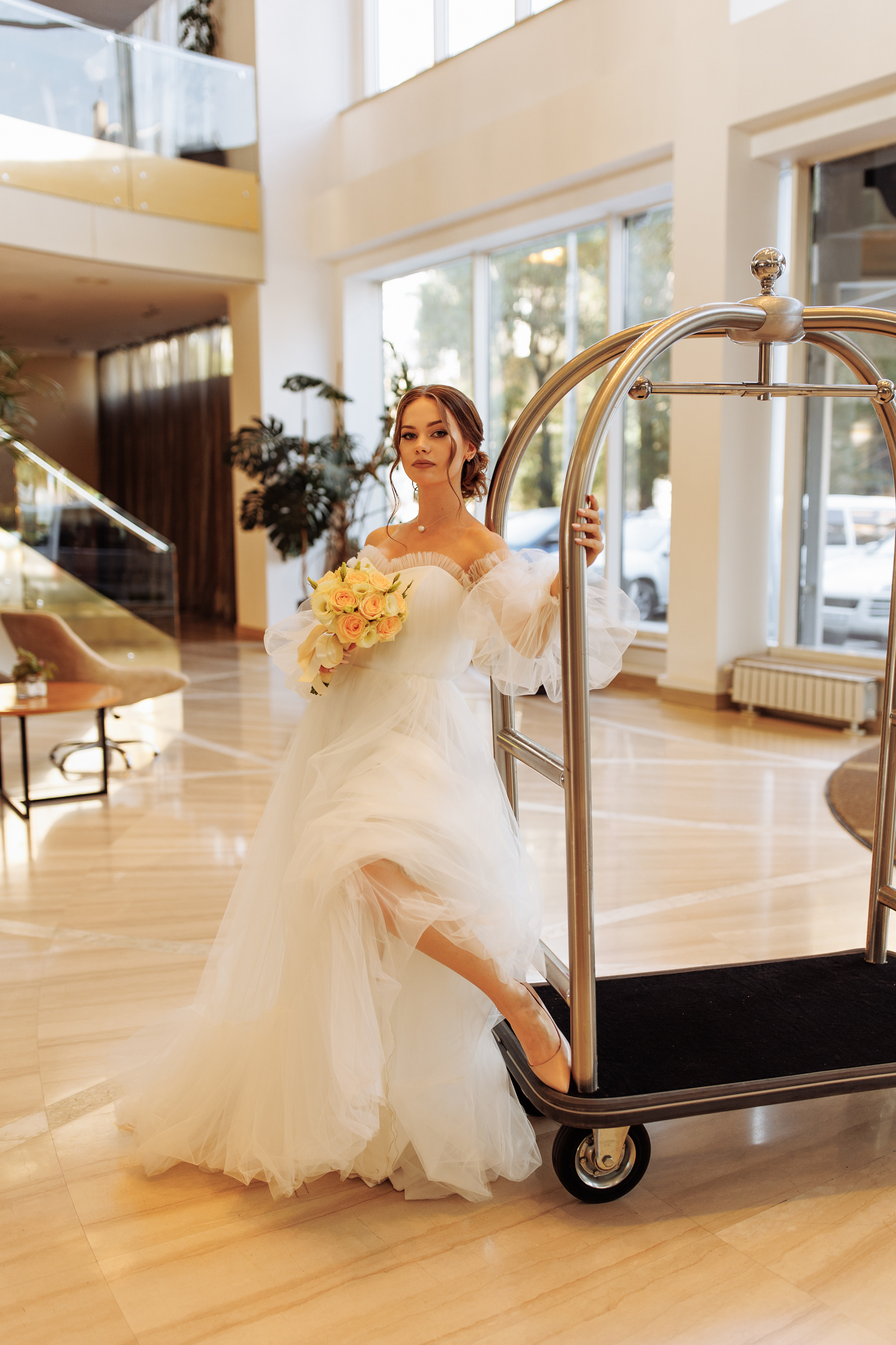 Алина и Артем. Свадебный и портретный фотограф в Запорожье Украина Elena Marshall