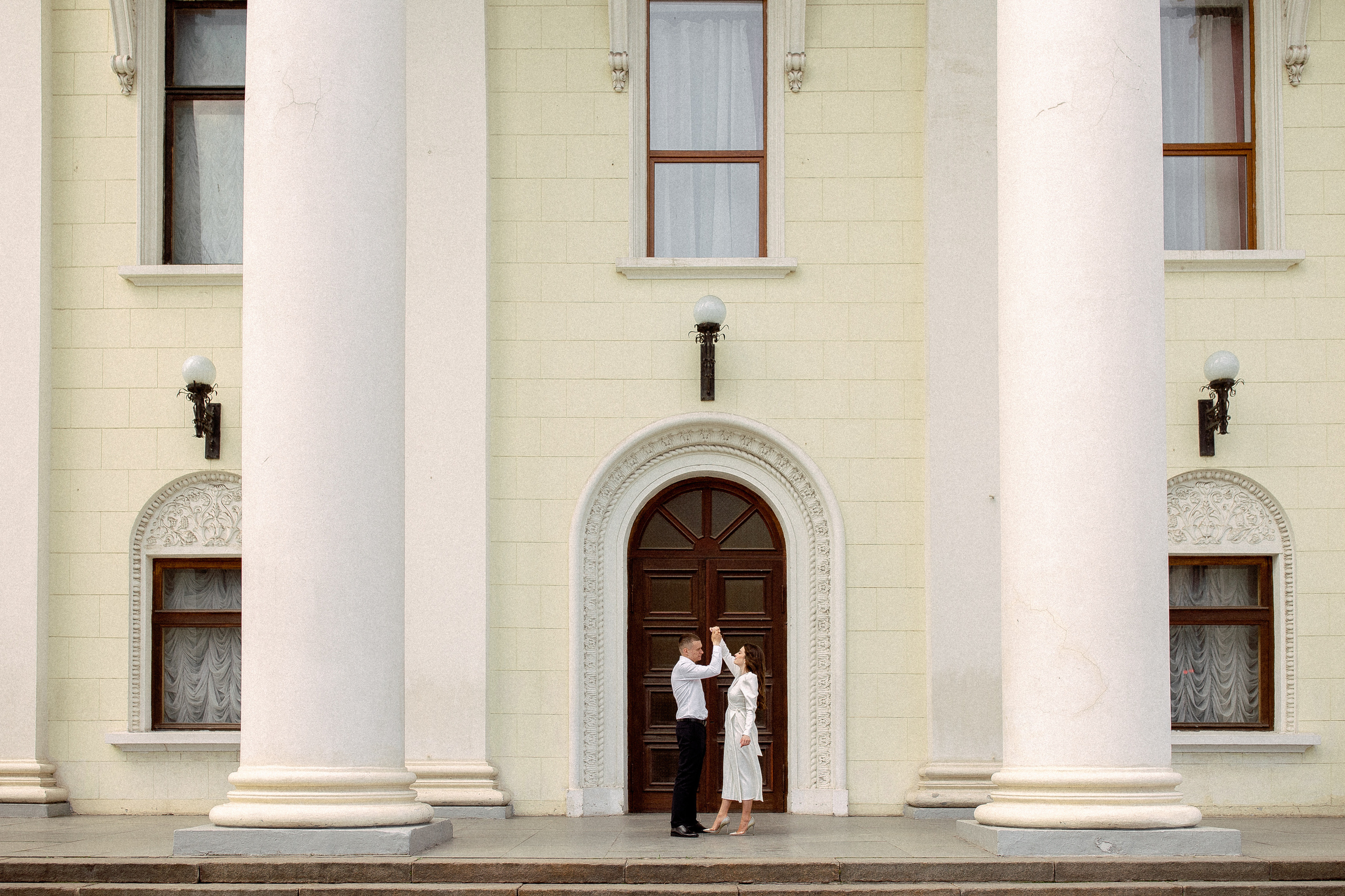 Лиза и Саша. Свадебный и портретный фотограф в Запорожье Украина Elena Marshall