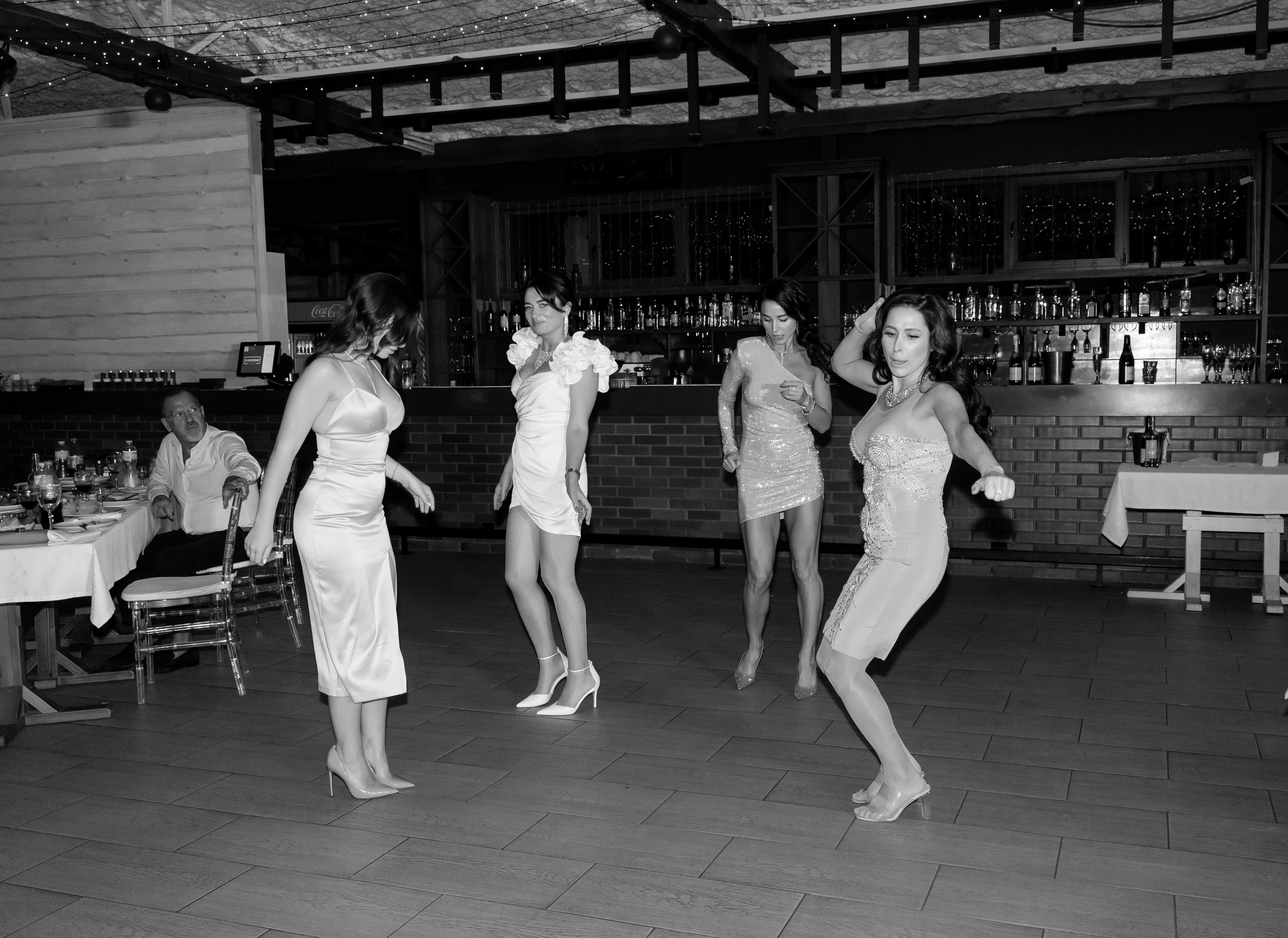 Настя и Влад. Свадебный и портретный фотограф в Запорожье Украина Elena Marshall