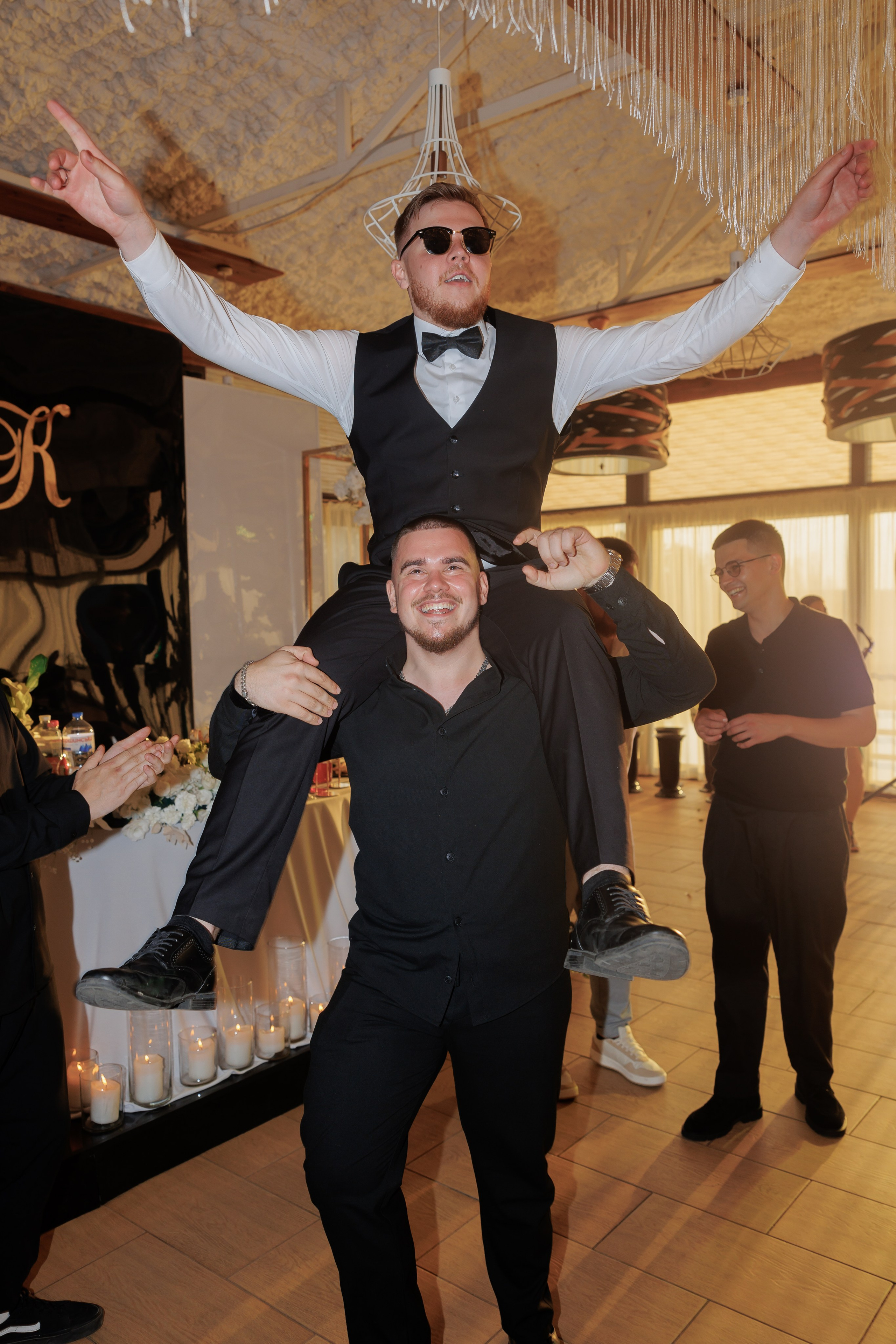 Весільна зйомка, фотосессія весілля, весільний фотограф. Свадебный и портретный фотограф в Запорожье Украина Elena Marshall