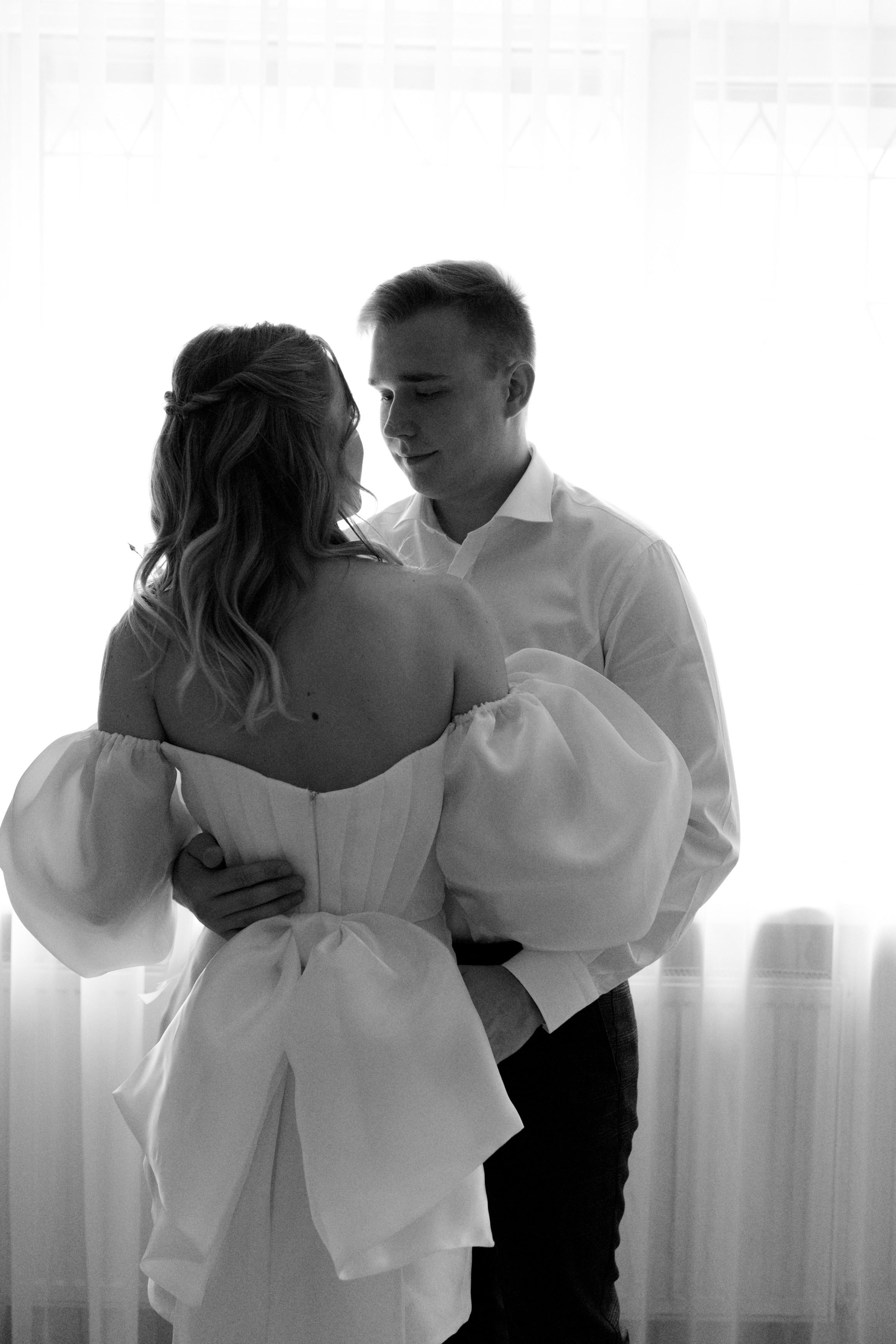 Оля и Виталий. Свадебный и портретный фотограф в Запорожье Украина Elena Marshall