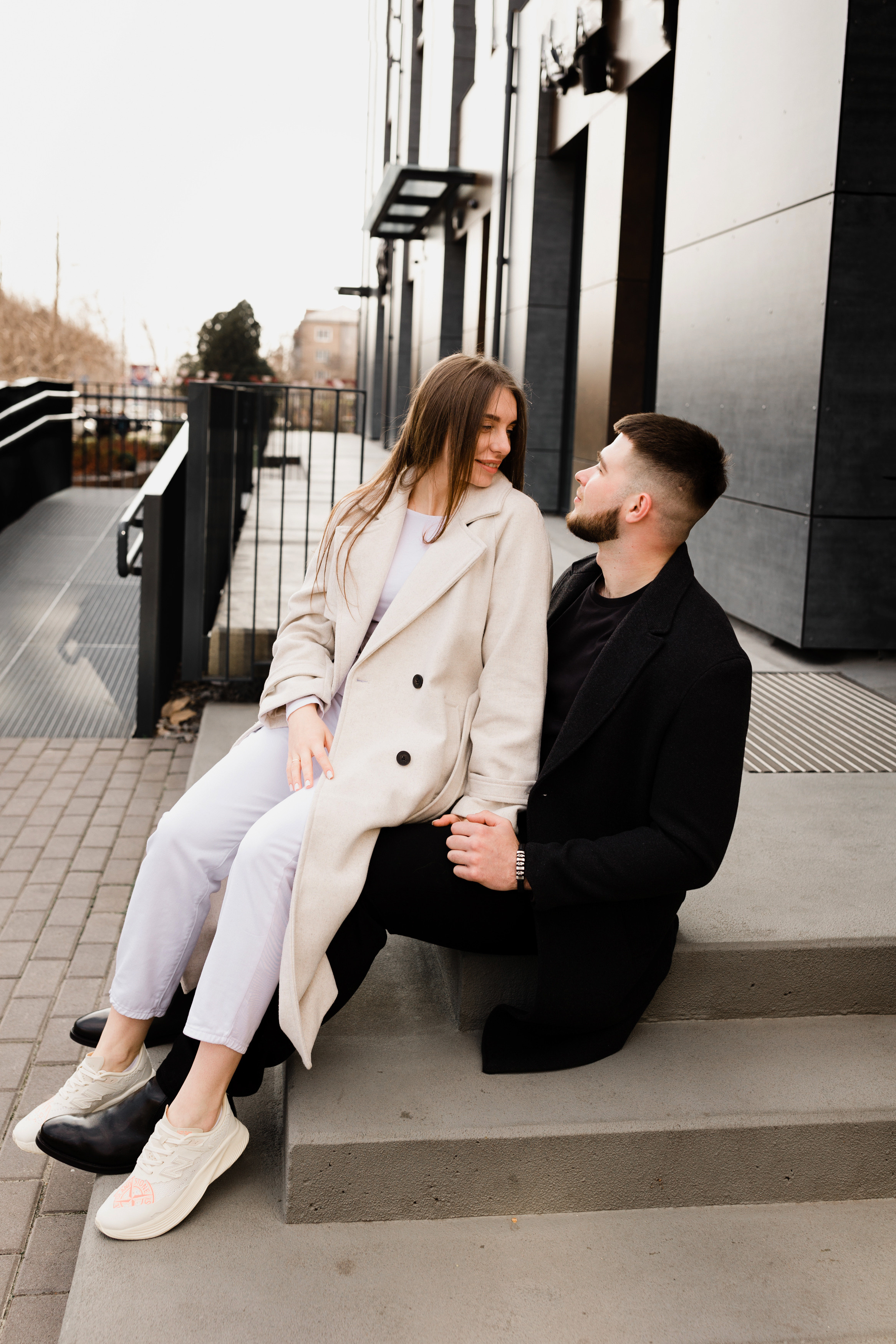 Love story Street. Свадебный и портретный фотограф в Запорожье Украина Elena Marshall