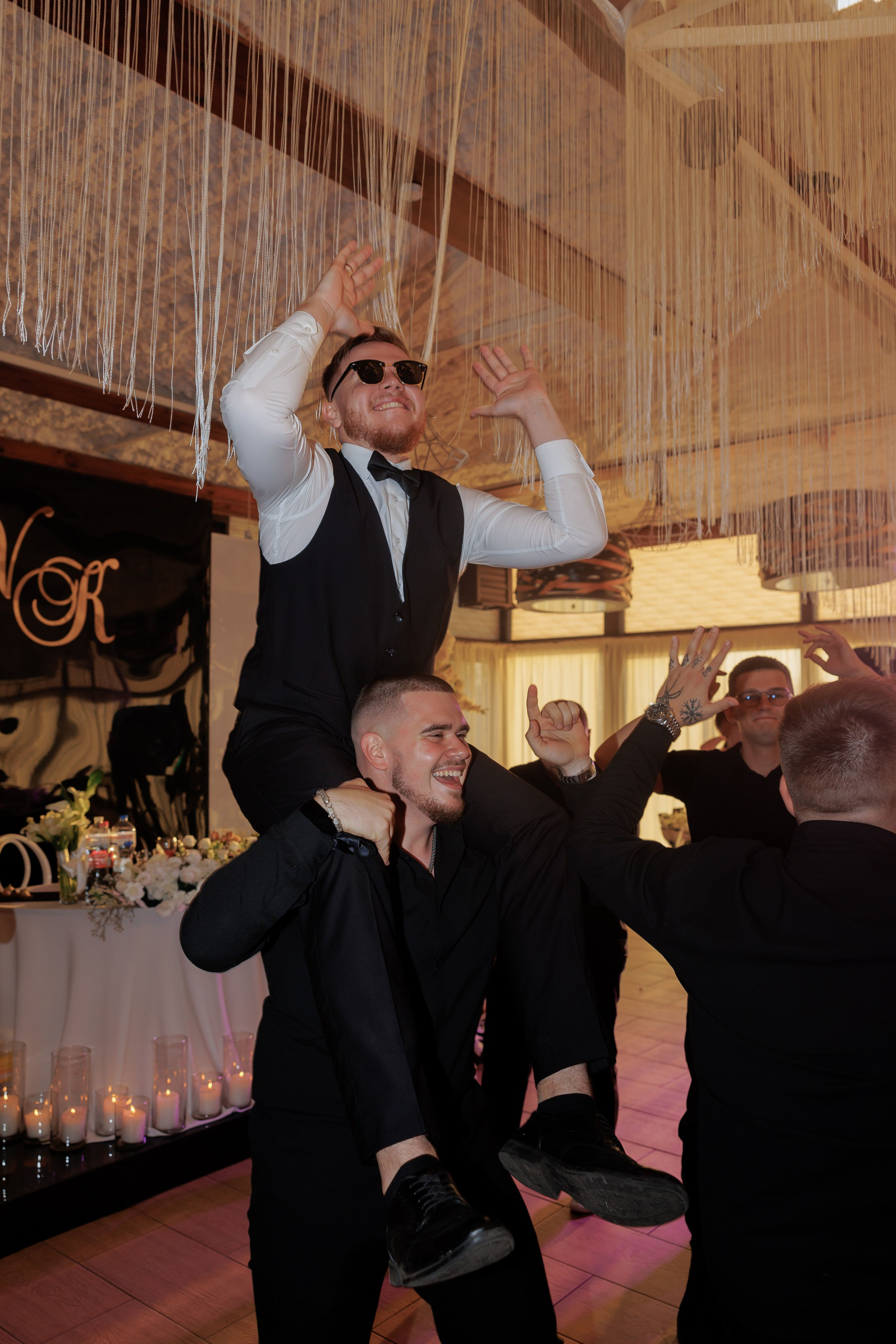 Весільна зйомка, фотосессія весілля, весільний фотограф. Свадебный и портретный фотограф в Запорожье Украина Elena Marshall