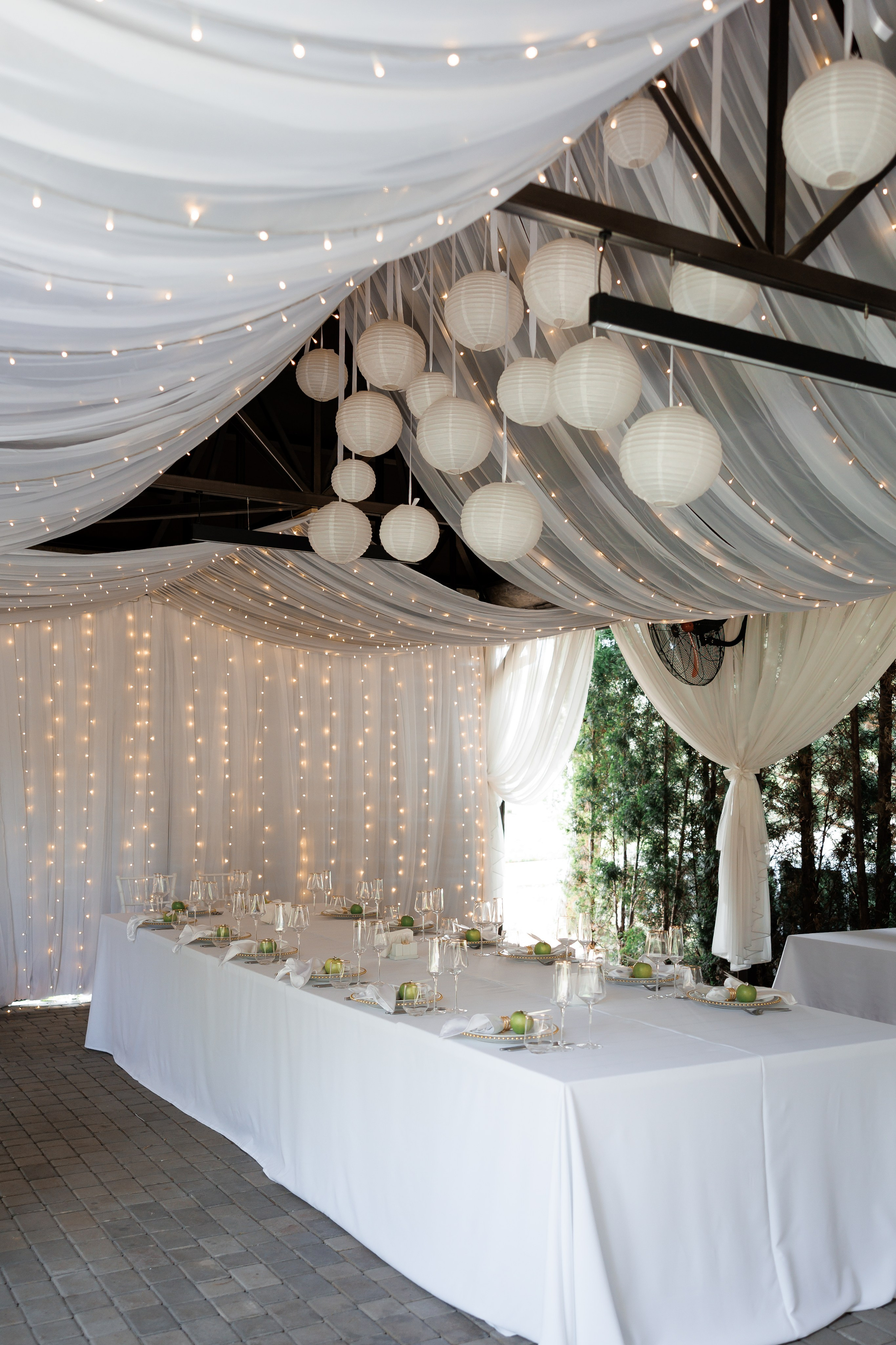 Весільний фотограф Запоріжжя — ранкові збори нареченої • Wedding photographer Kyiv elegant bridal portrait • Фотограф Дніпро. Wedding Photographer in Ukraine & Europe | Elena Marshall