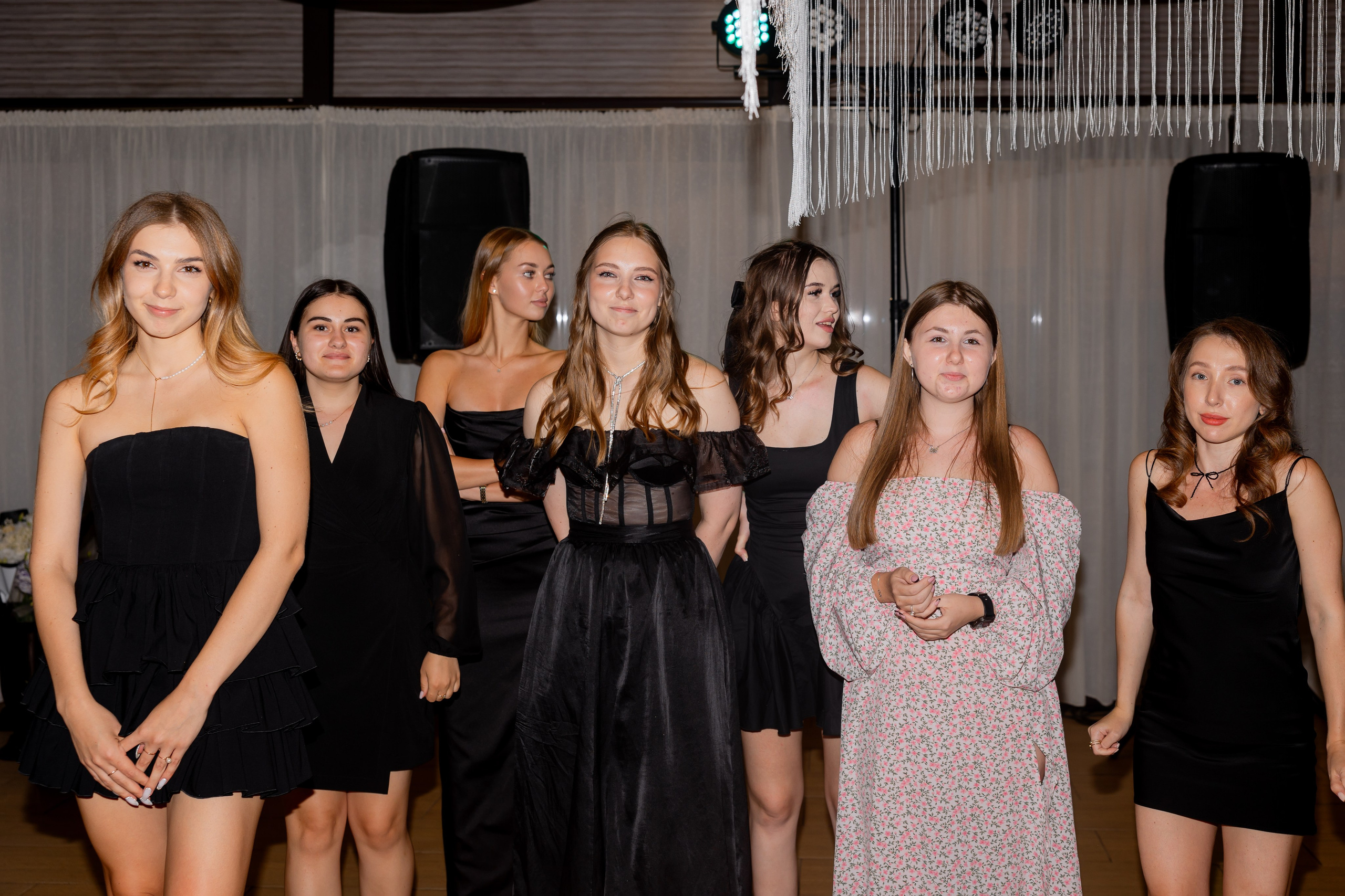 Весільна зйомка, фотосессія весілля, весільний фотограф. Свадебный и портретный фотограф в Запорожье Украина Elena Marshall