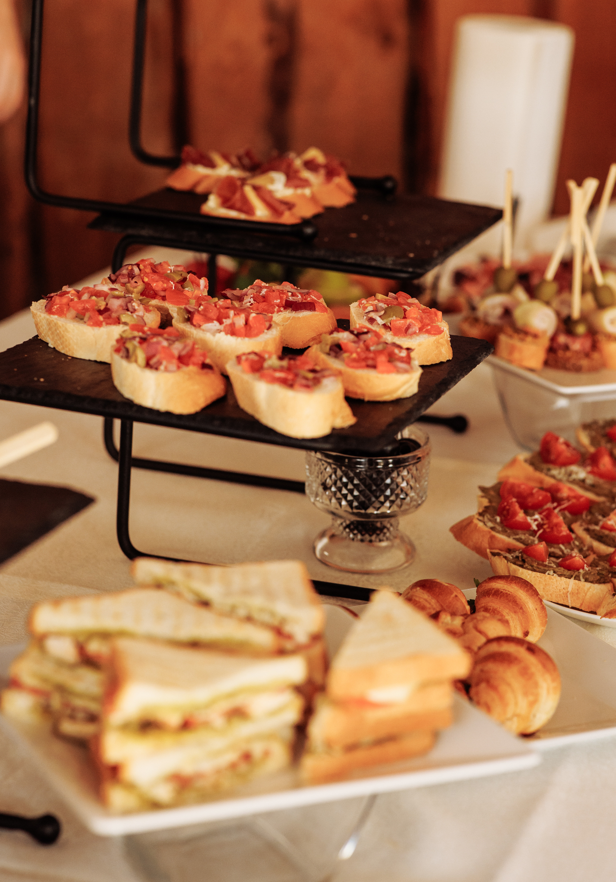 Дарья и Максим (выездная церемония). Свадебный и портретный фотограф в Запорожье Украина Elena Marshall