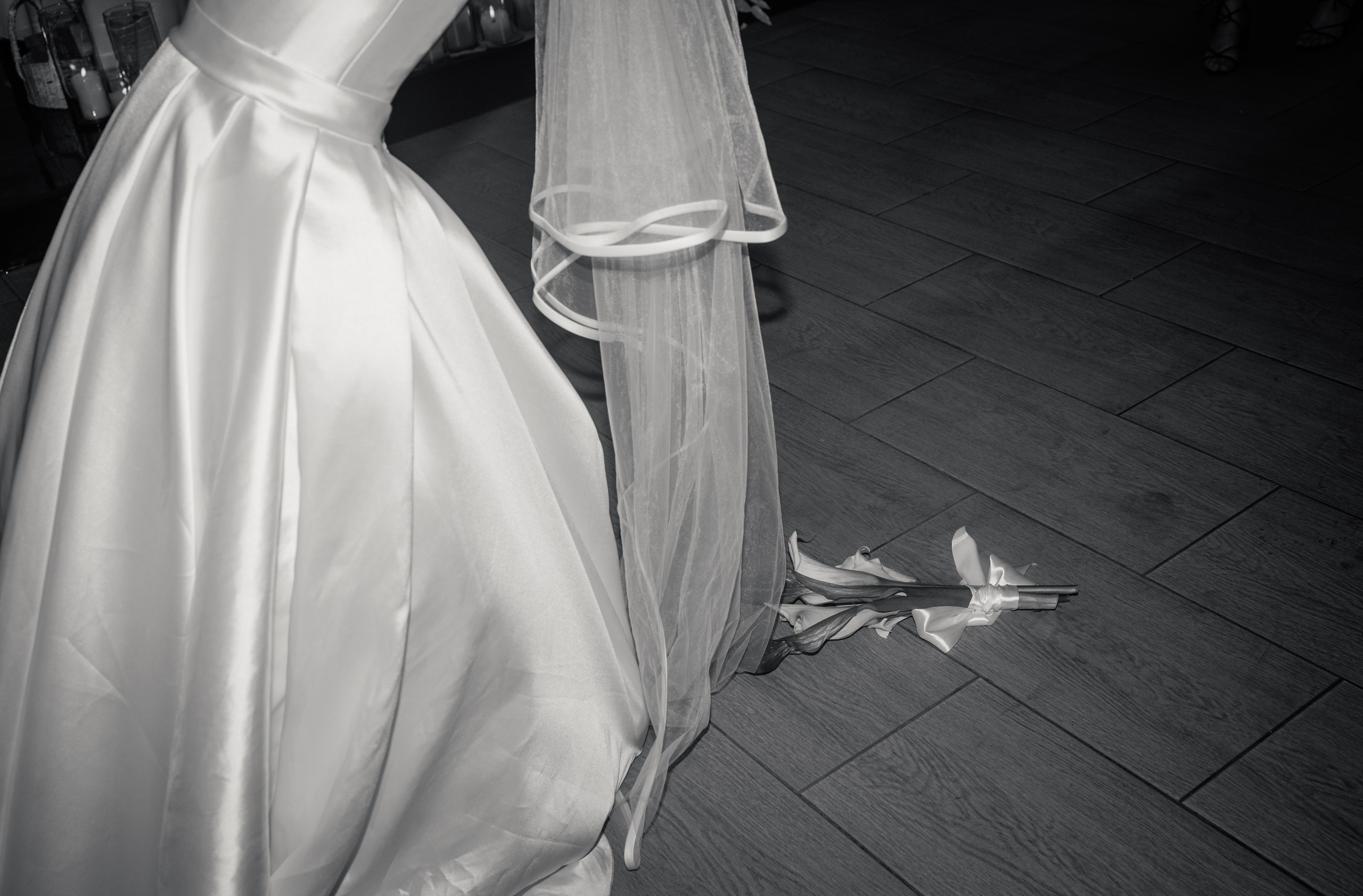 Весільна зйомка, фотосессія весілля, весільний фотограф. Свадебный и портретный фотограф в Запорожье Украина Elena Marshall