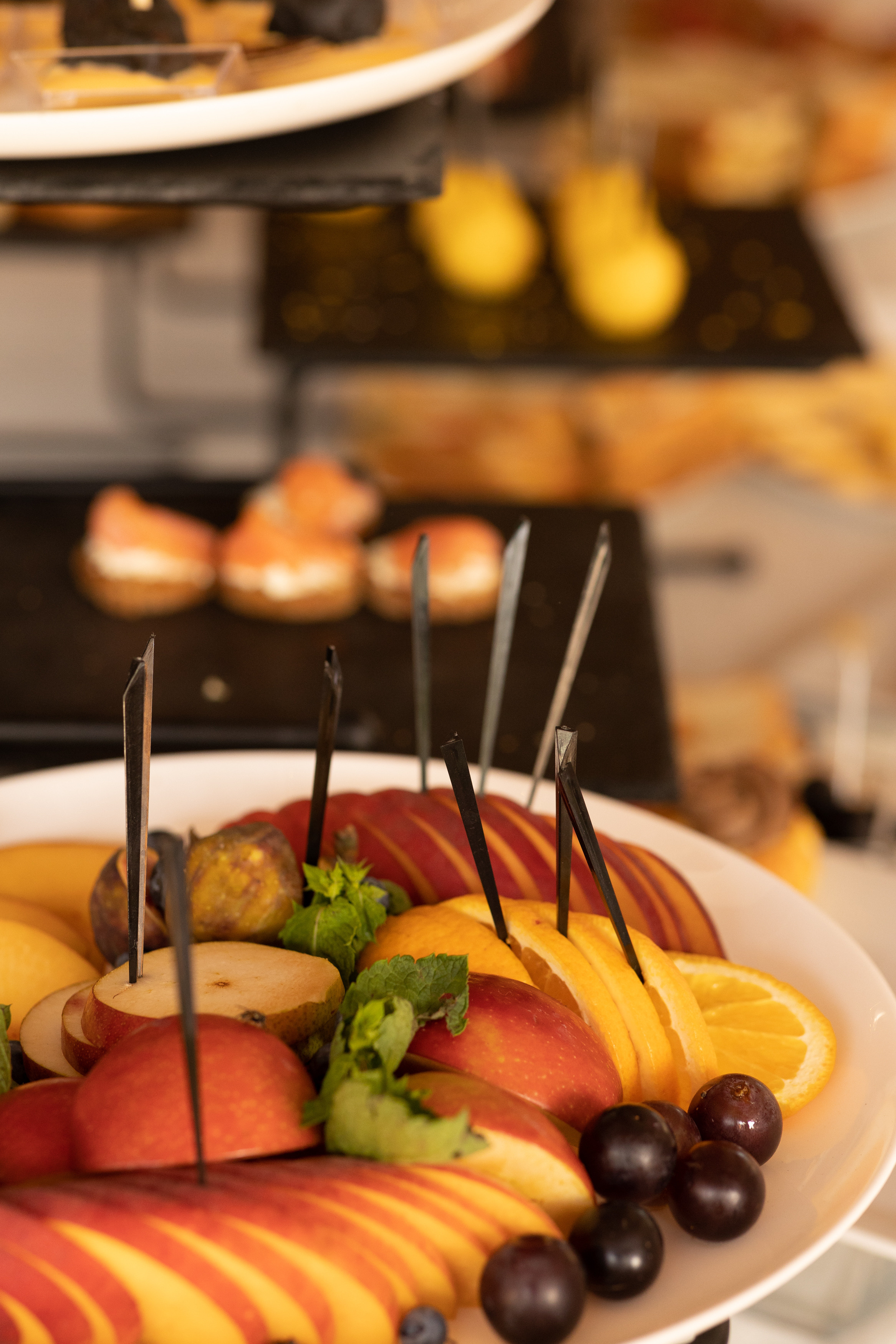 Дарья и Максим (выездная церемония). Свадебный и портретный фотограф в Запорожье Украина Elena Marshall