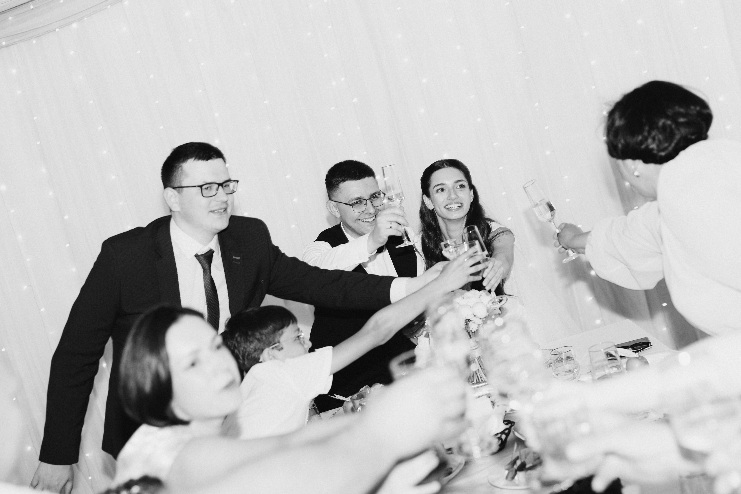 Весільний фотограф Запоріжжя — ранкові збори нареченої • Wedding photographer Kyiv elegant bridal portrait • Фотограф Дніпро. Wedding Photographer in Ukraine & Europe | Elena Marshall