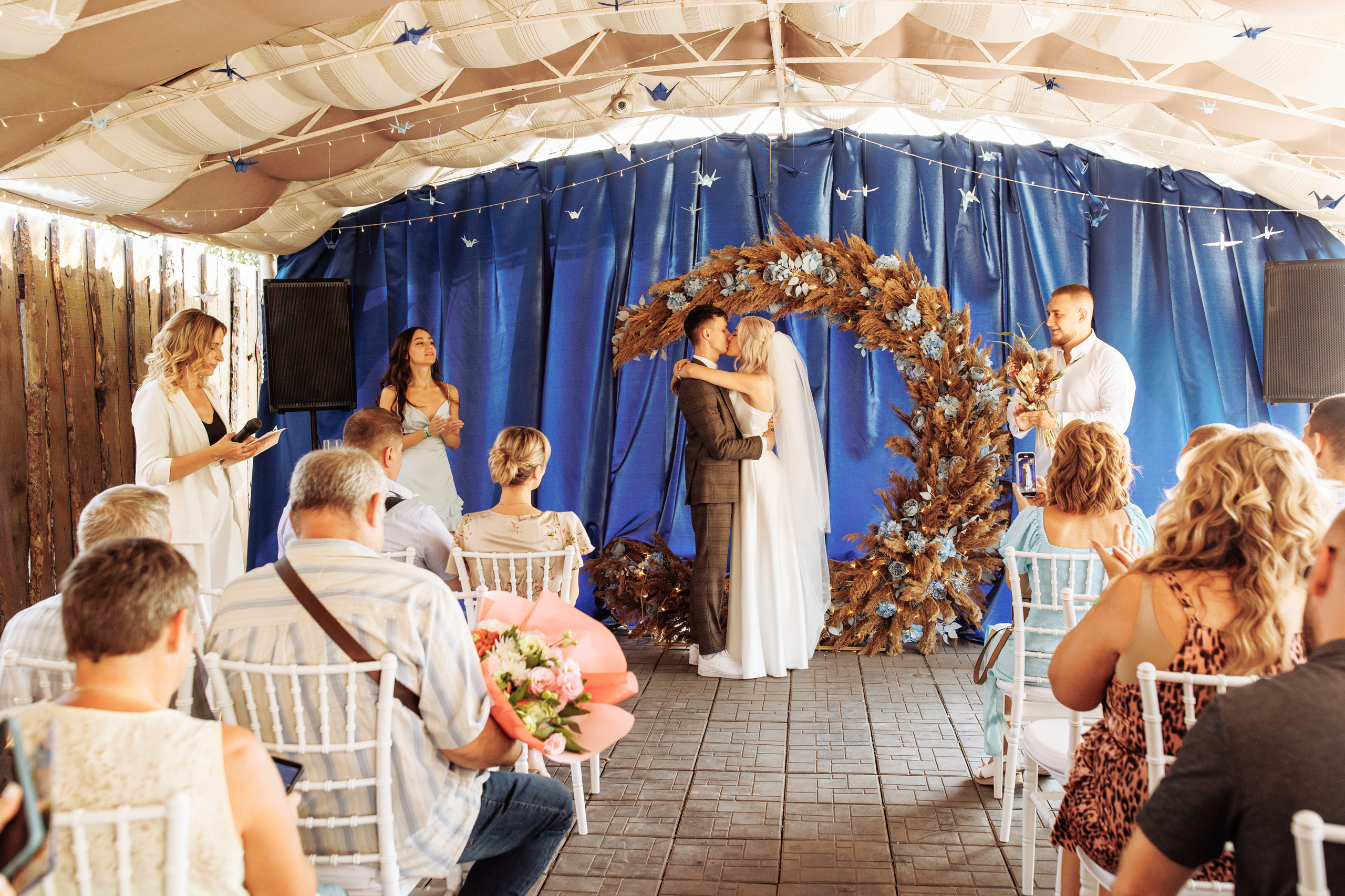 Дарья и Максим (выездная церемония). Свадебный и портретный фотограф в Запорожье Украина Elena Marshall