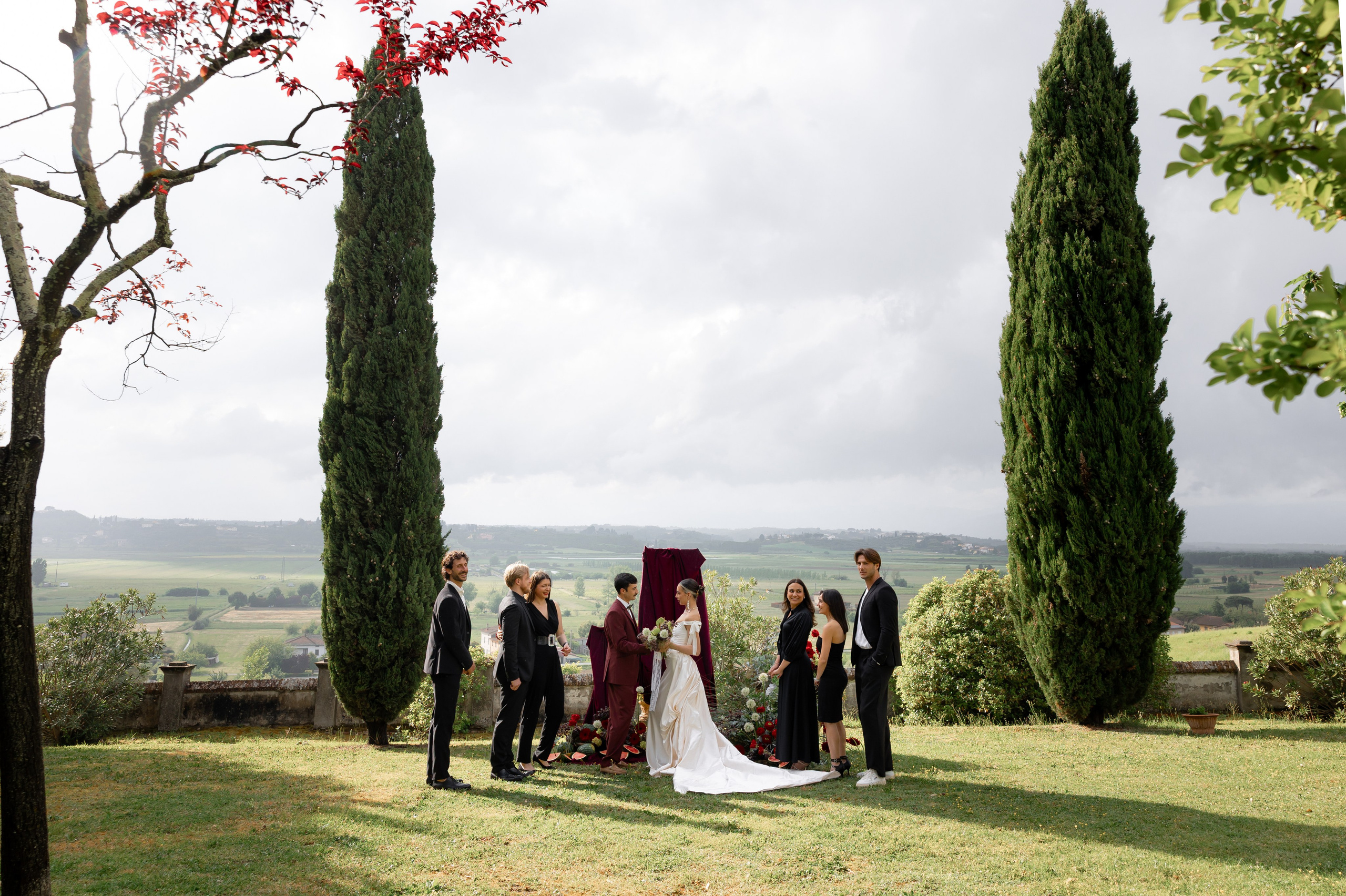 Intimate wedding moments of a stylish couple during a luxury Tuscany editorial. Wedding Photographer in Ukraine & Europe | Elena Marshall