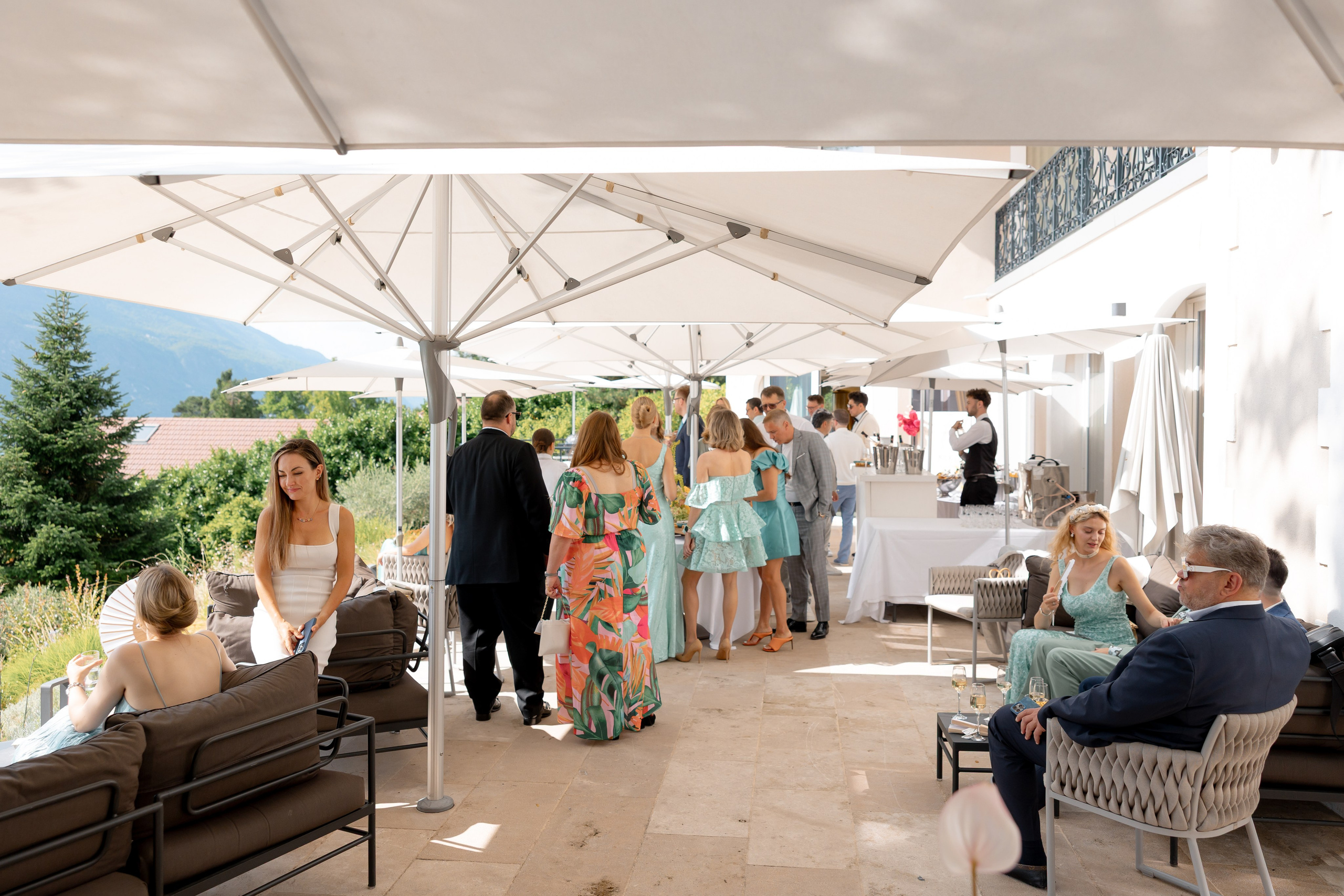 Wedding Stories | Elegant Editorial Wedding Photography in Europe. Wedding Photographer in Ukraine & Europe | Elena Marshall