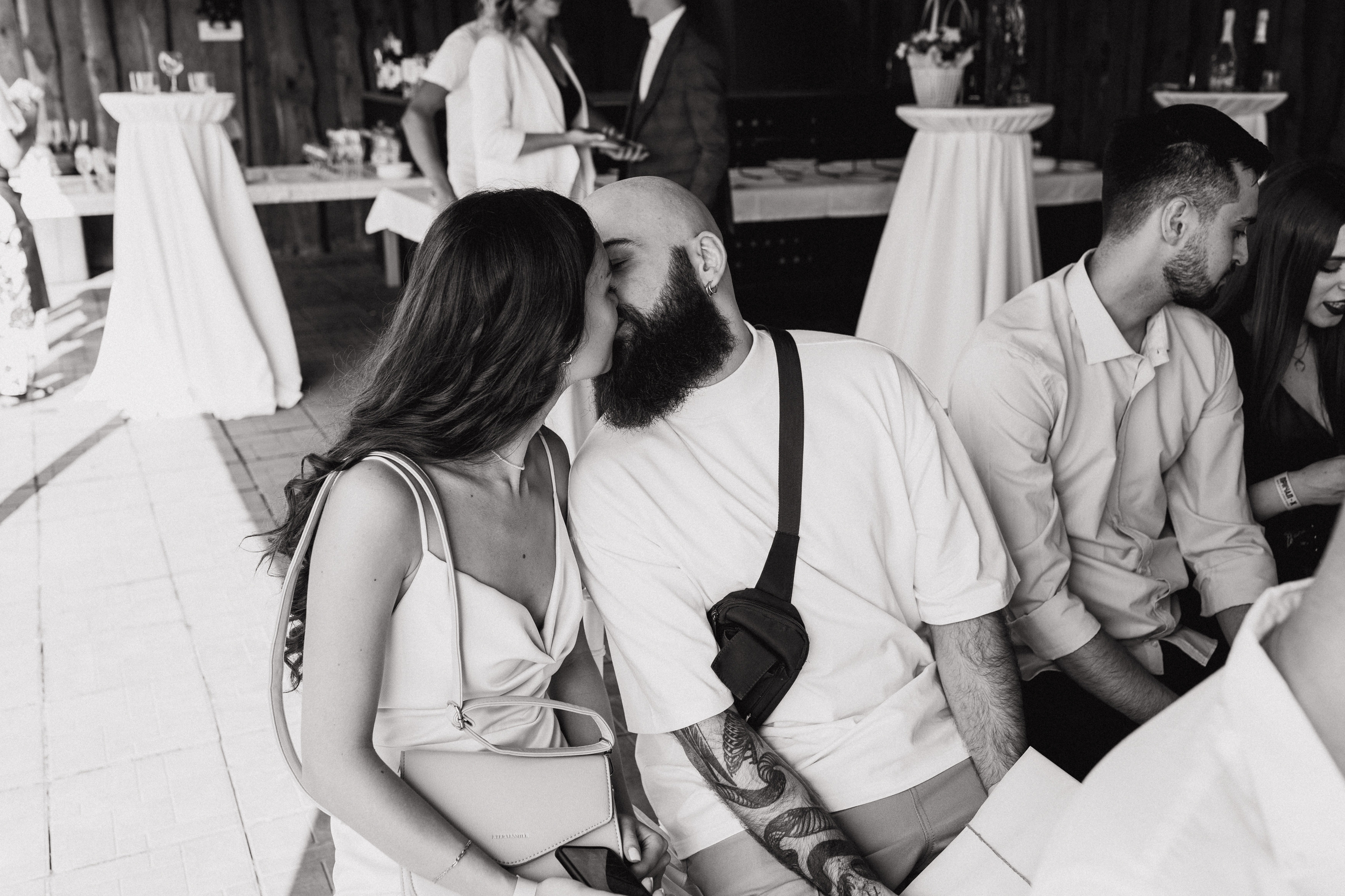 Дарья и Максим (выездная церемония). Свадебный и портретный фотограф в Запорожье Украина Elena Marshall